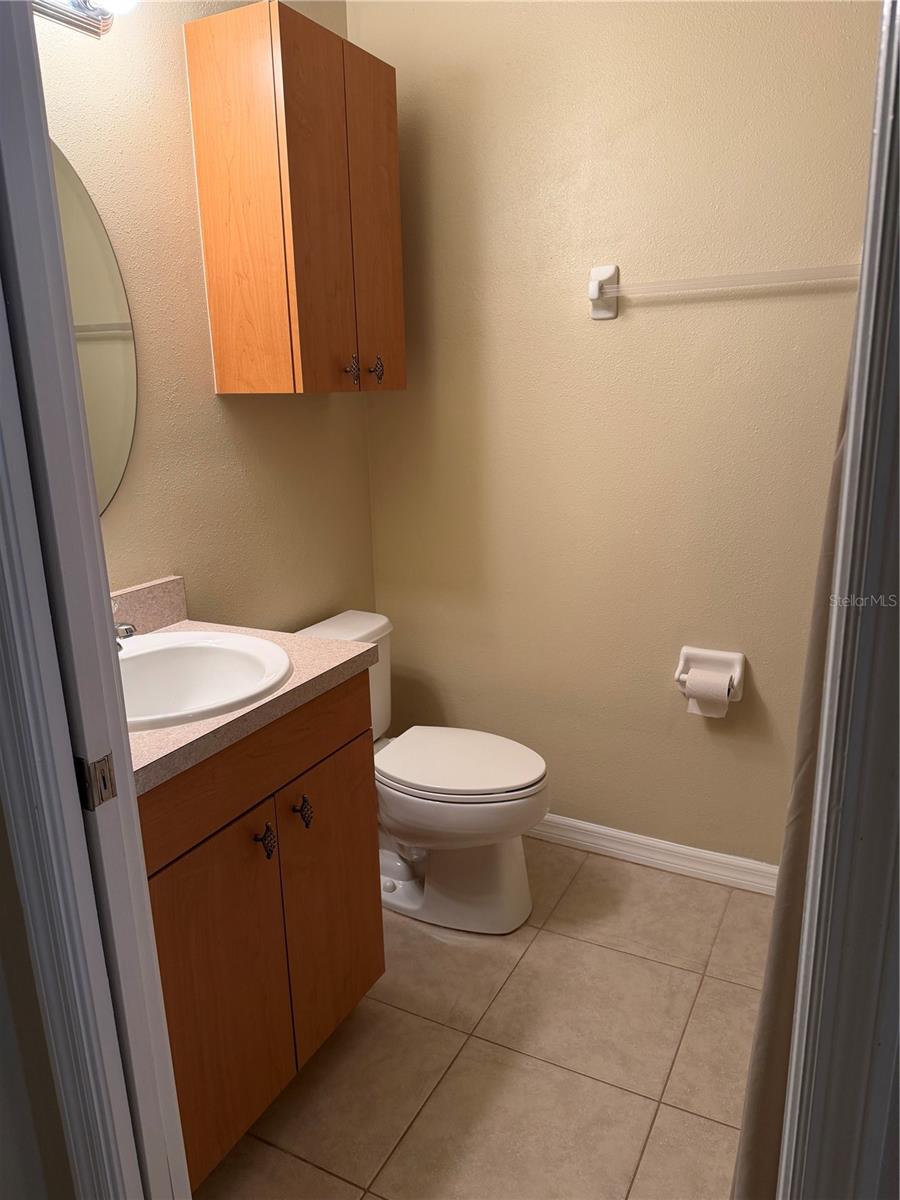 Image 10 of 30 For 4717 Hollingsworth Avenue