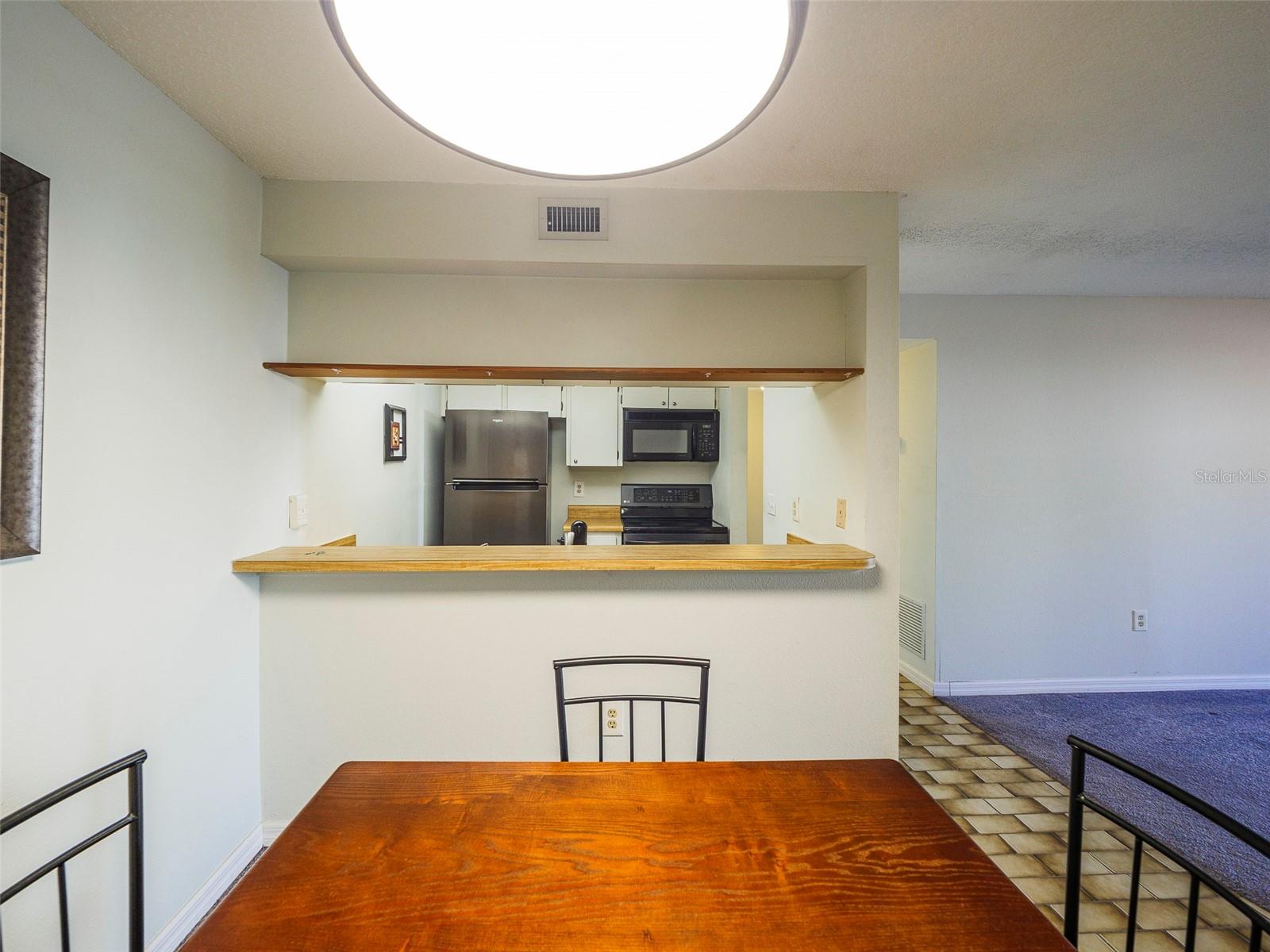 Image 20 of 36 For 3235 Beneva Road 101