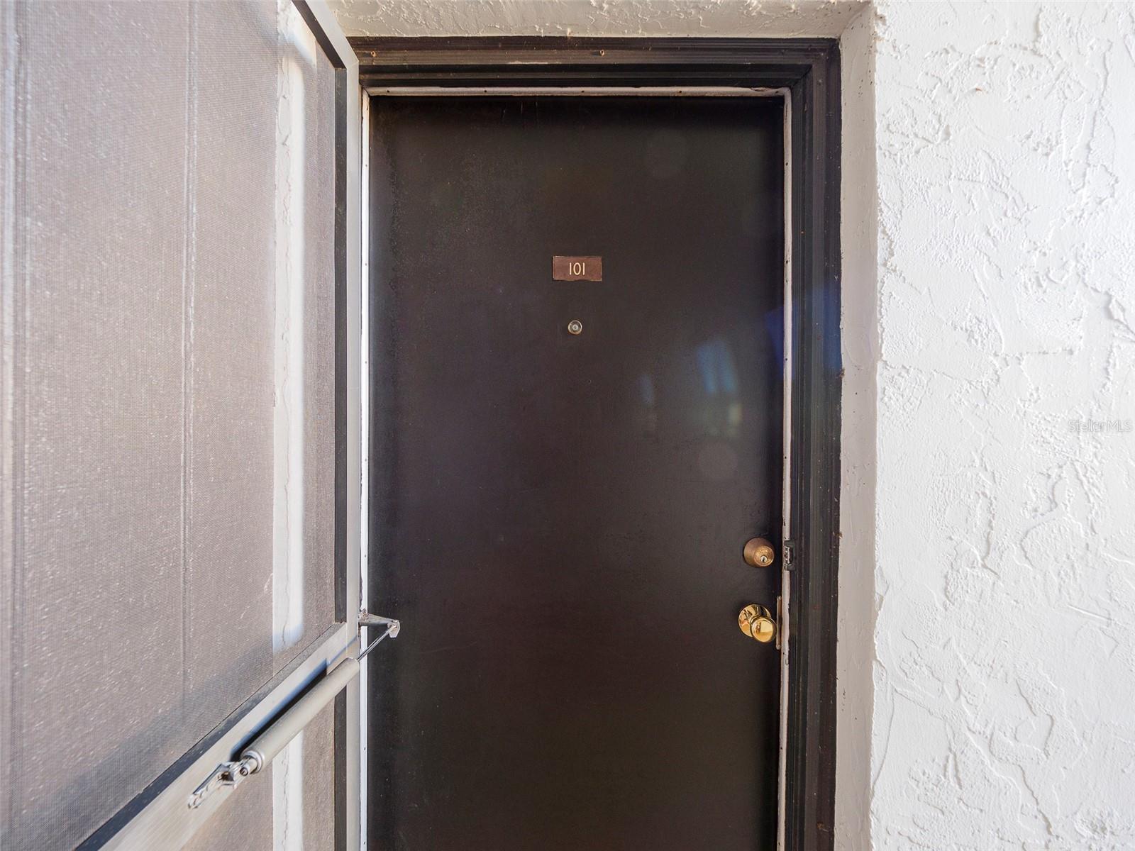 Image 30 of 36 For 3235 Beneva Road 101