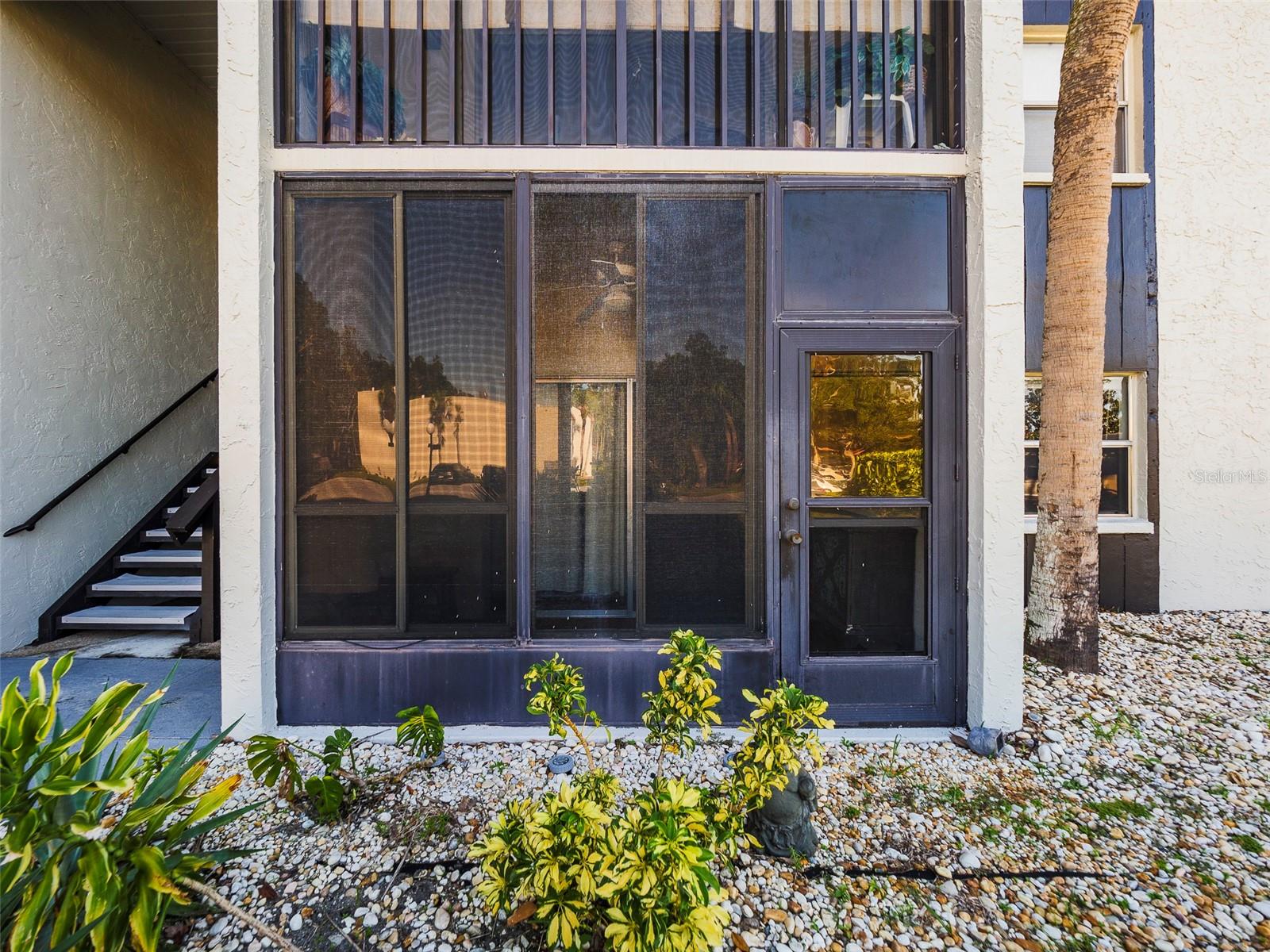 Image 32 of 36 For 3235 Beneva Road 101