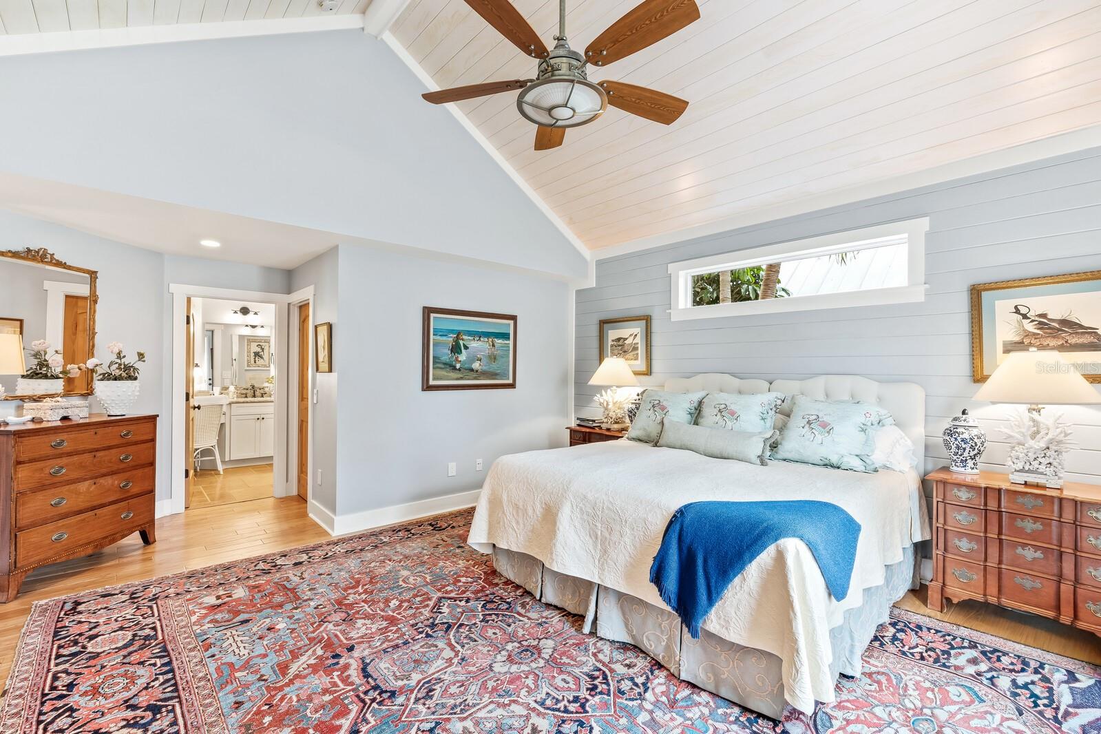 Image 12 of 36 For 760 Railroad Avenue