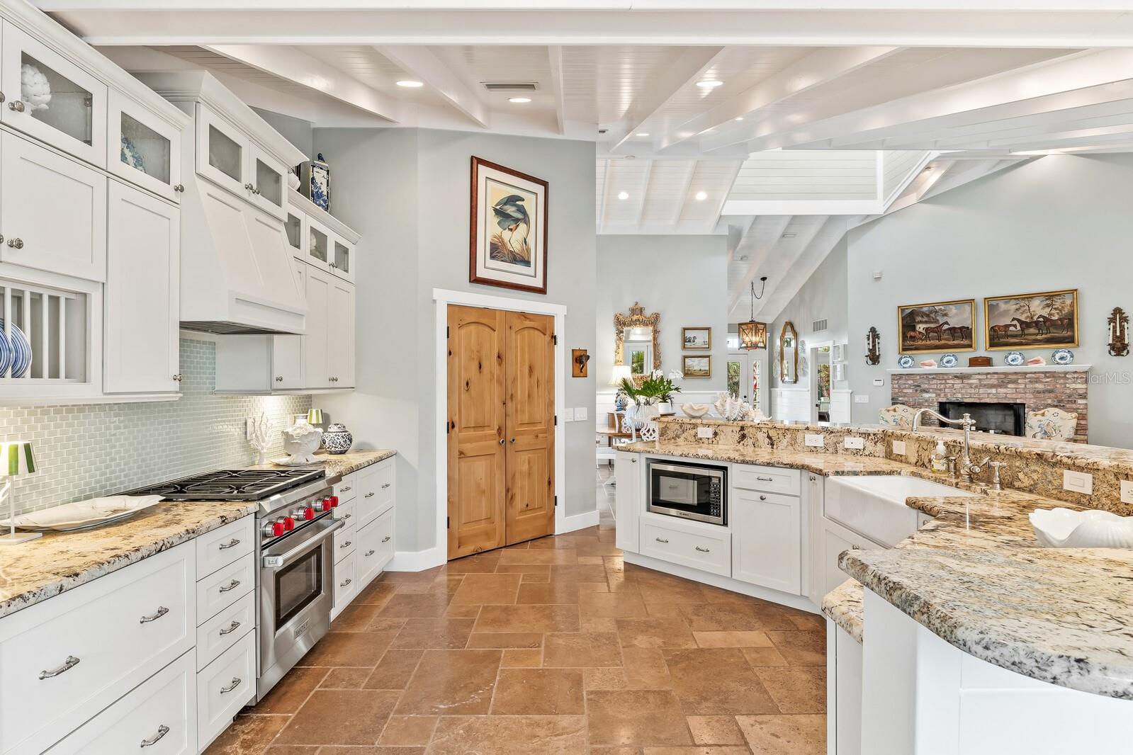 Image 9 of 36 For 760 Railroad Avenue