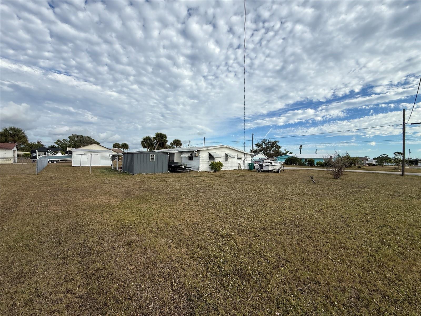 Image 4 of 17 For 2064 Michigan Avenue