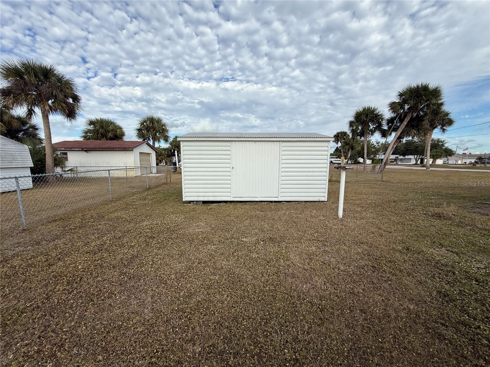 Image 5 of 17 For 2064 Michigan Avenue