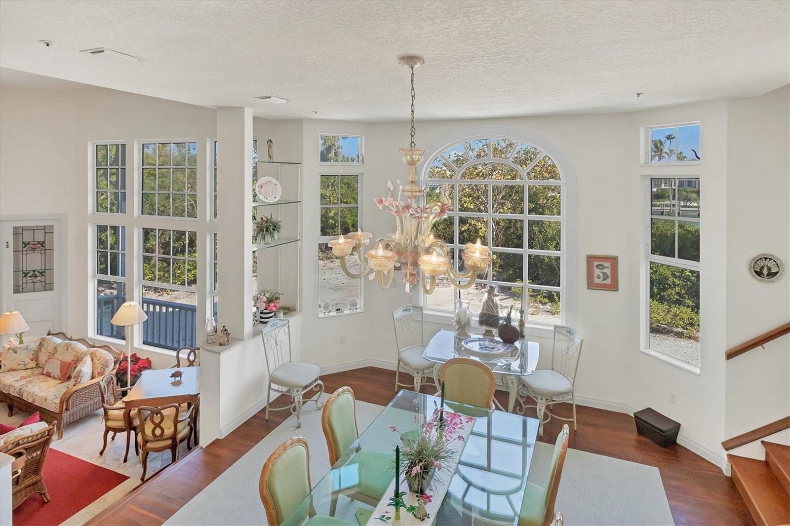 Image 29 of 54 For 1660 16th Street E