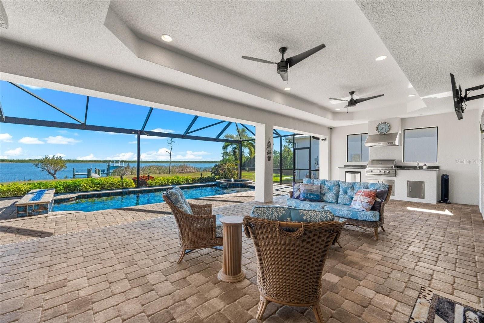 Image 41 of 57 For 9614 Shelburne Circle