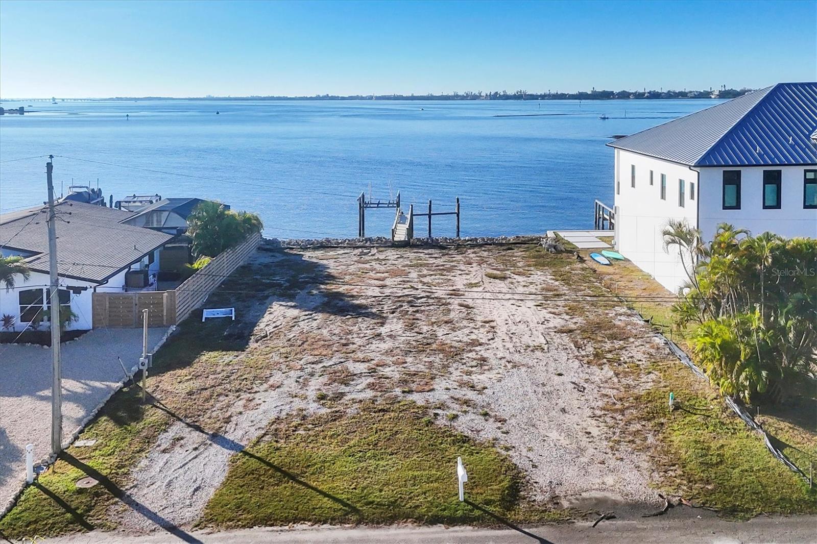 Image 4 of 9 For 16 Southwind Drive