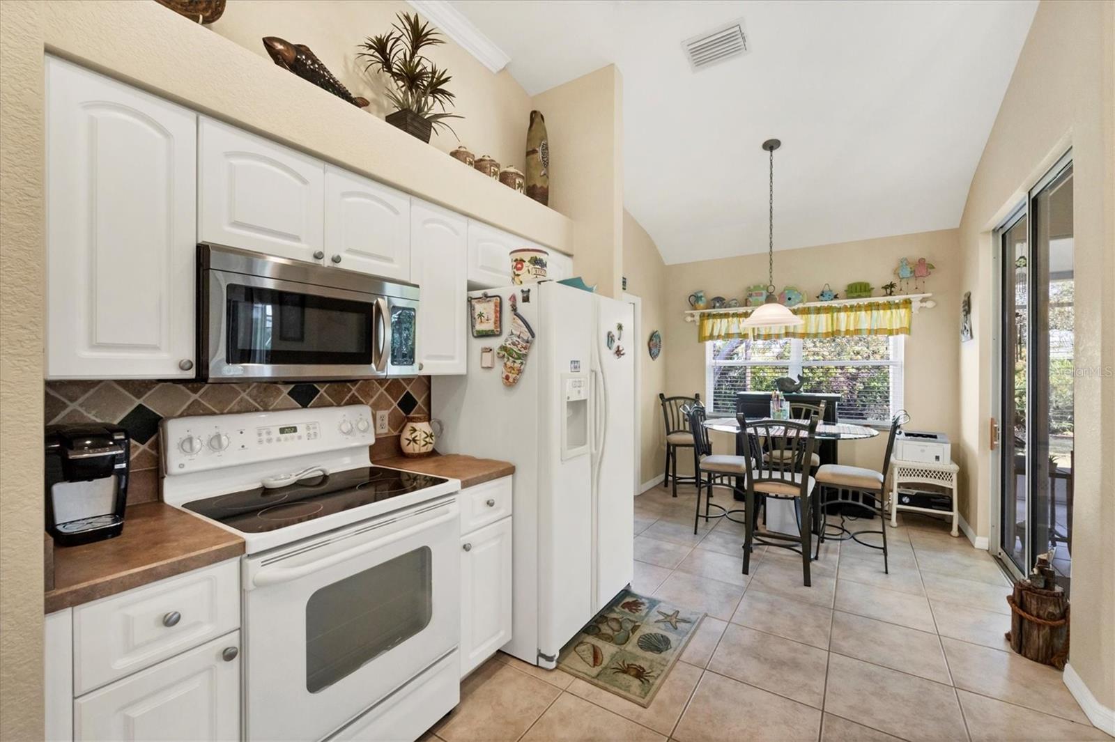 Image 14 of 36 For 9350 Gulfstream Boulevard