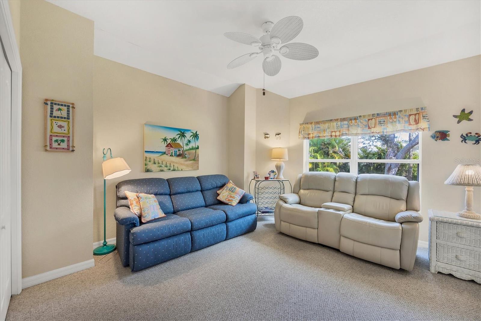 Image 19 of 36 For 9350 Gulfstream Boulevard