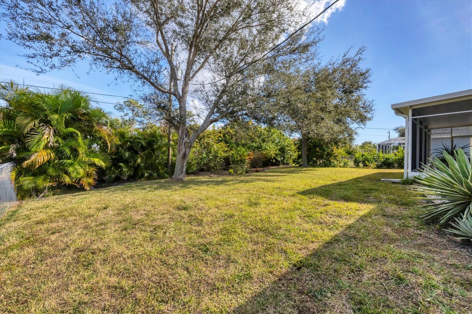 Image 32 of 36 For 9350 Gulfstream Boulevard