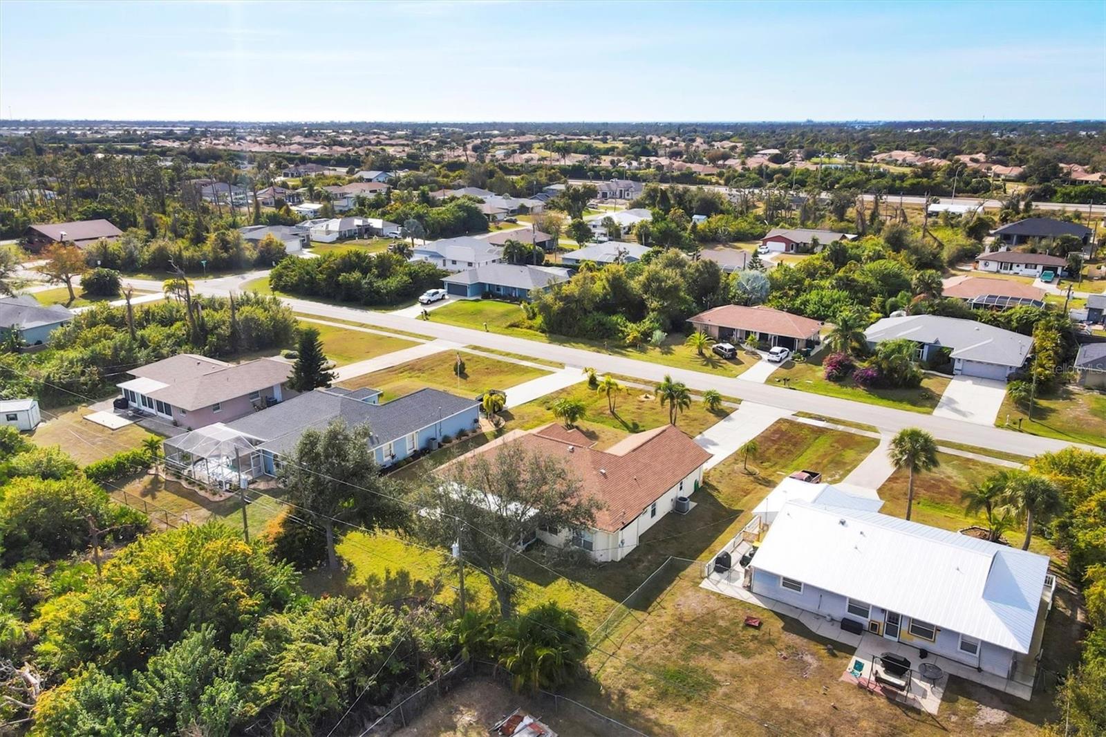 Image 33 of 36 For 9350 Gulfstream Boulevard