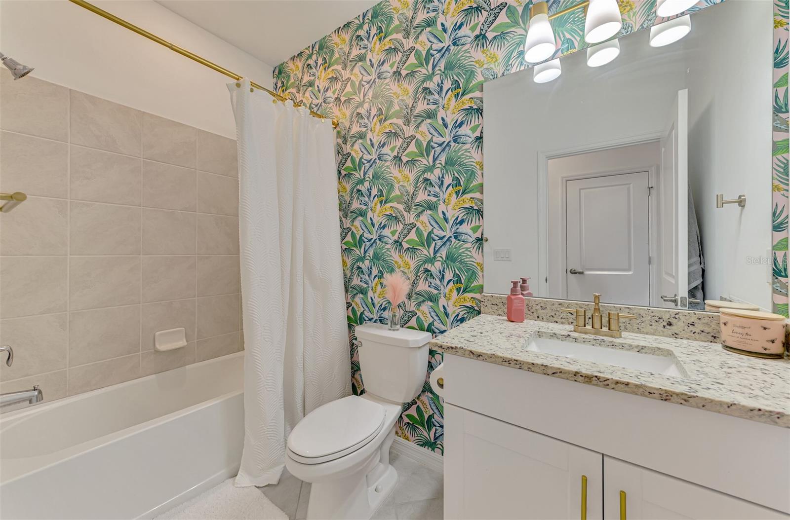 Image 37 of 68 For 1836 Isles Road