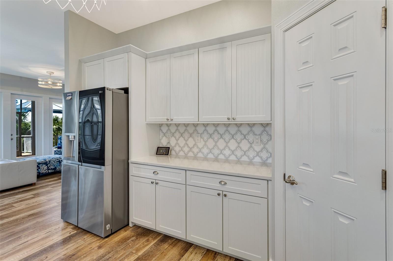 Image 11 of 56 For 32 Palm Drive