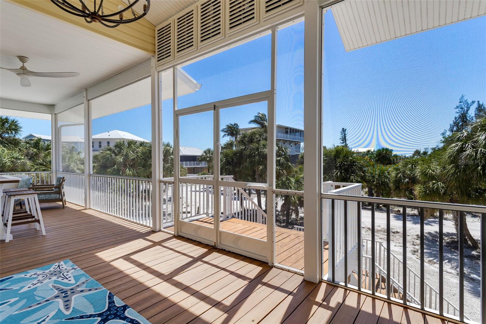 Image 38 of 56 For 32 Palm Drive