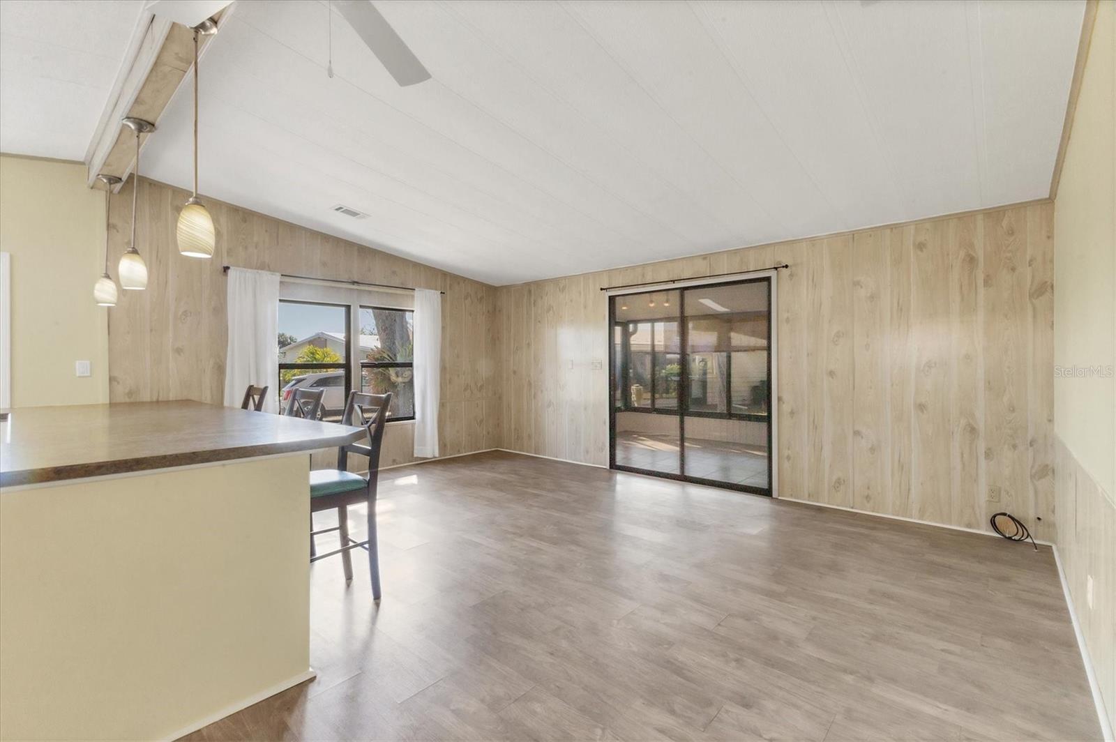 Image 13 of 58 For 804 Heathercreek Court