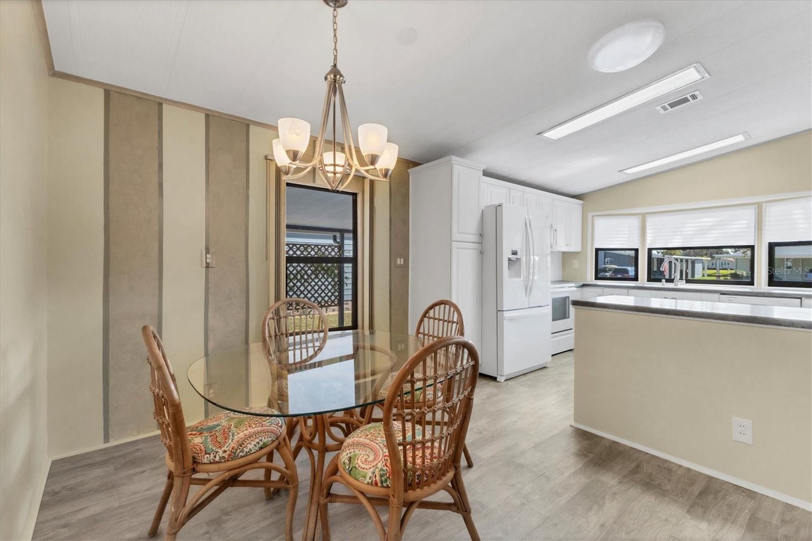 Image 20 of 58 For 804 Heathercreek Court