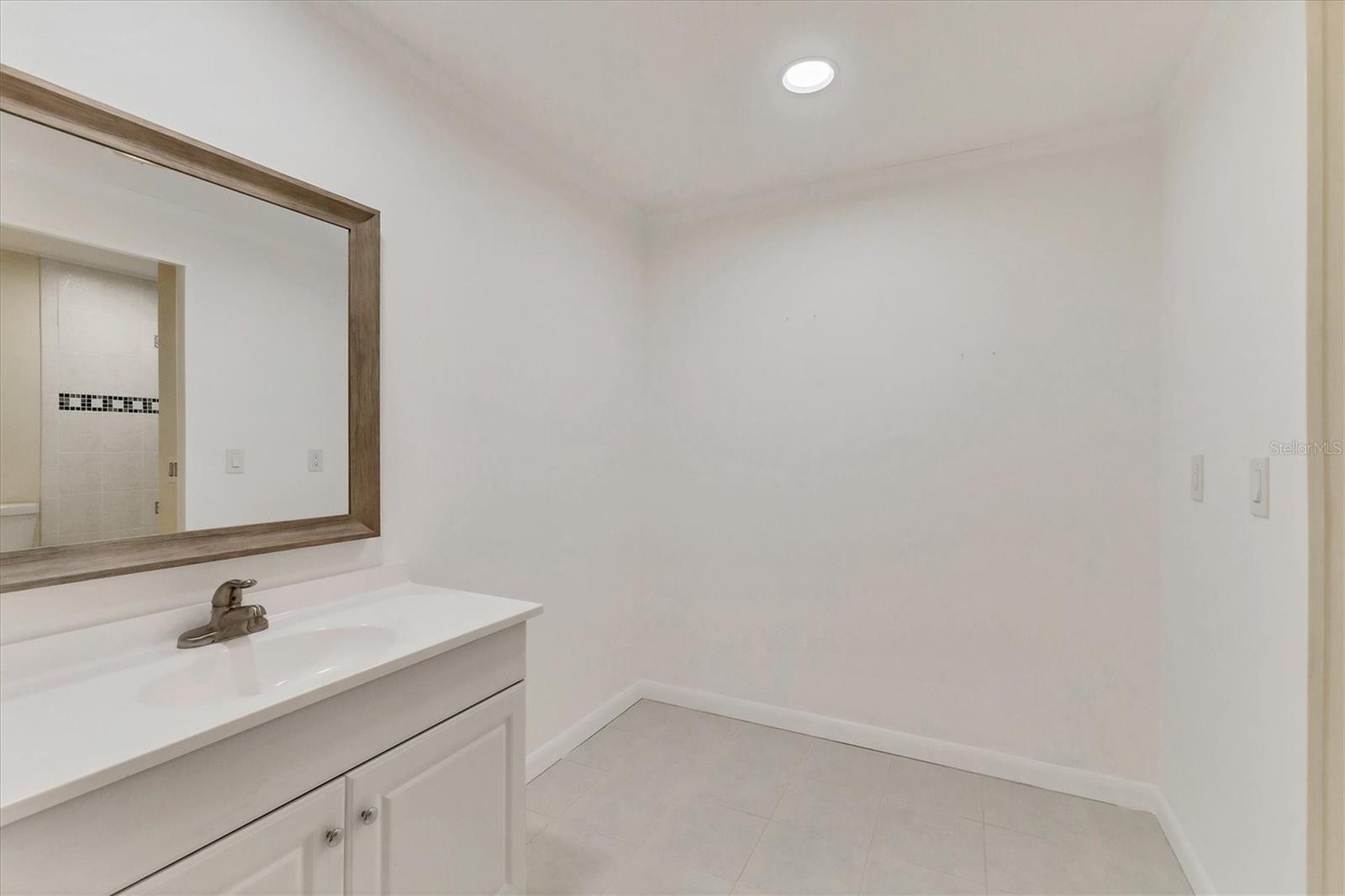 Image 31 of 58 For 804 Heathercreek Court