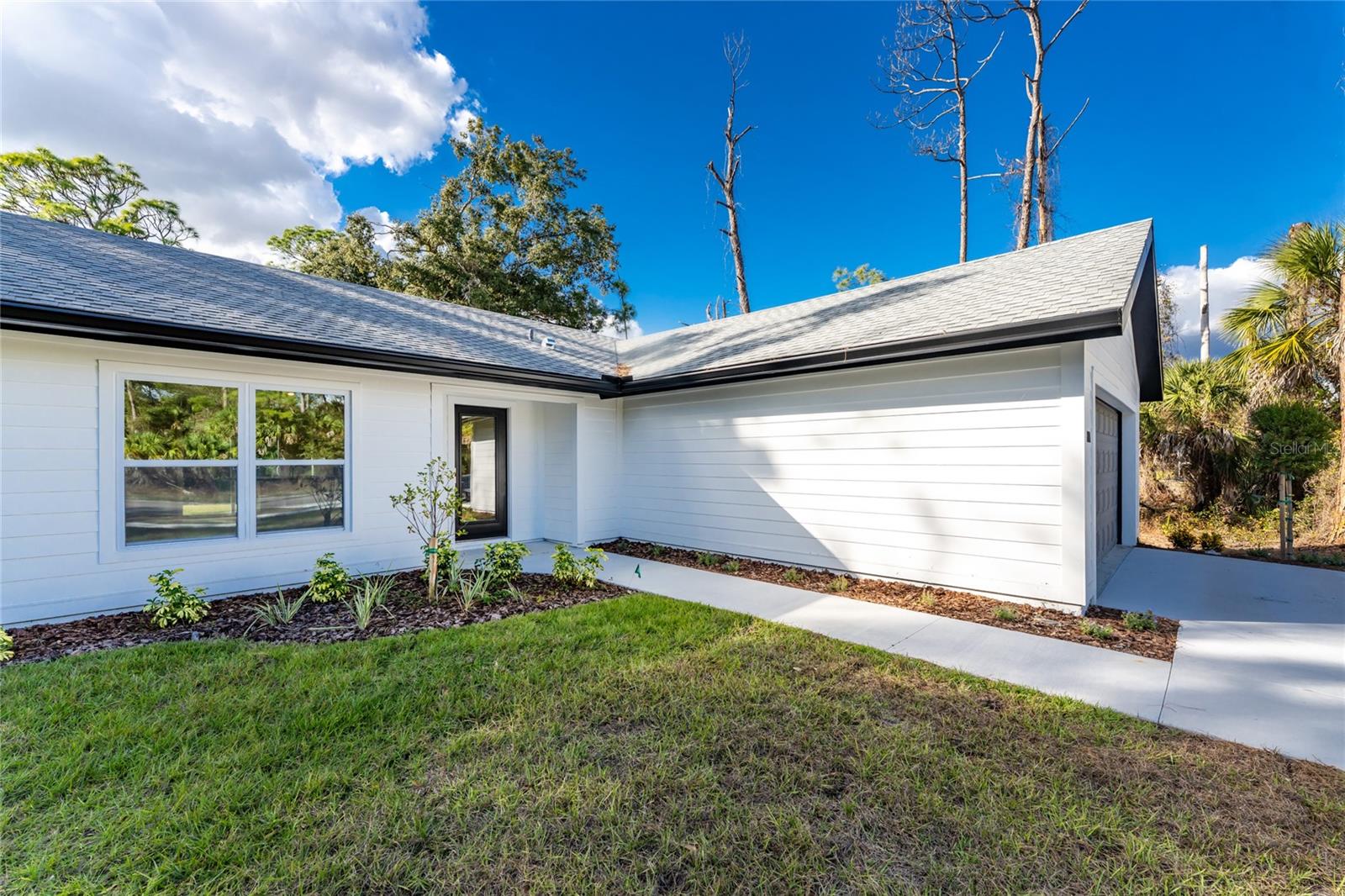 Listing photo id 44 for 5081 Chamberlain Boulevard