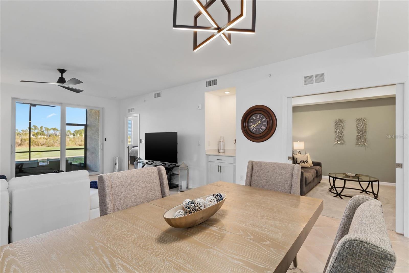 Image 14 of 54 For 12580 Galapagos Court 107