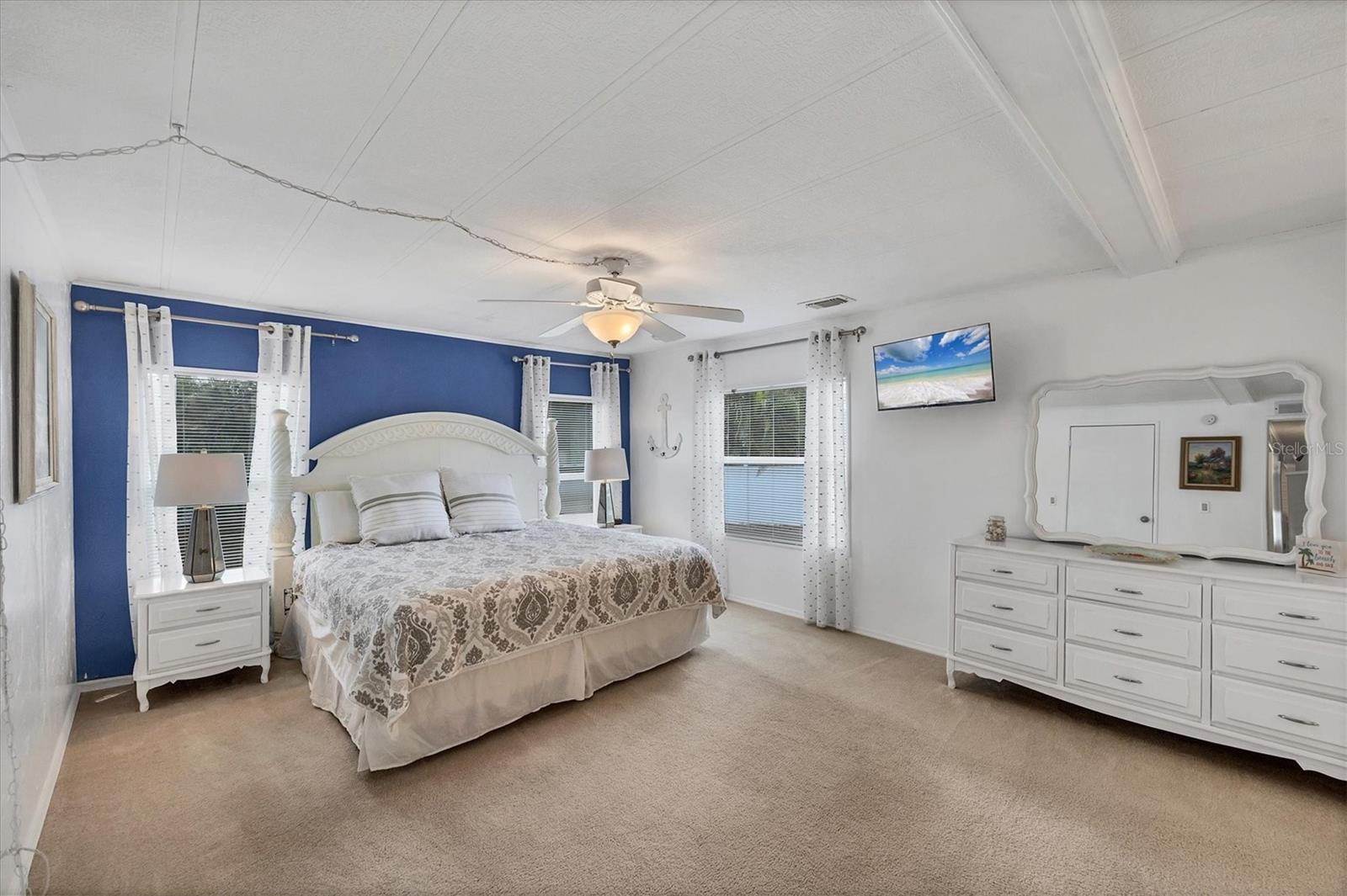 Image 22 of 54 For 753 Butterfield Circle