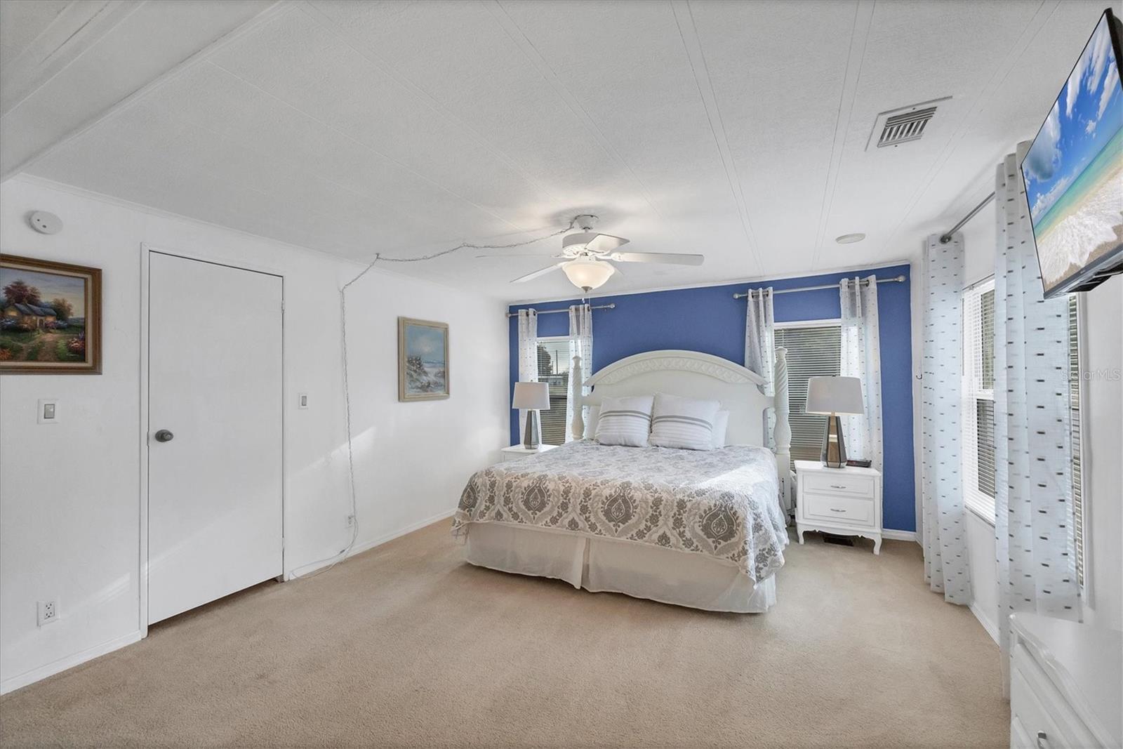 Image 23 of 54 For 753 Butterfield Circle