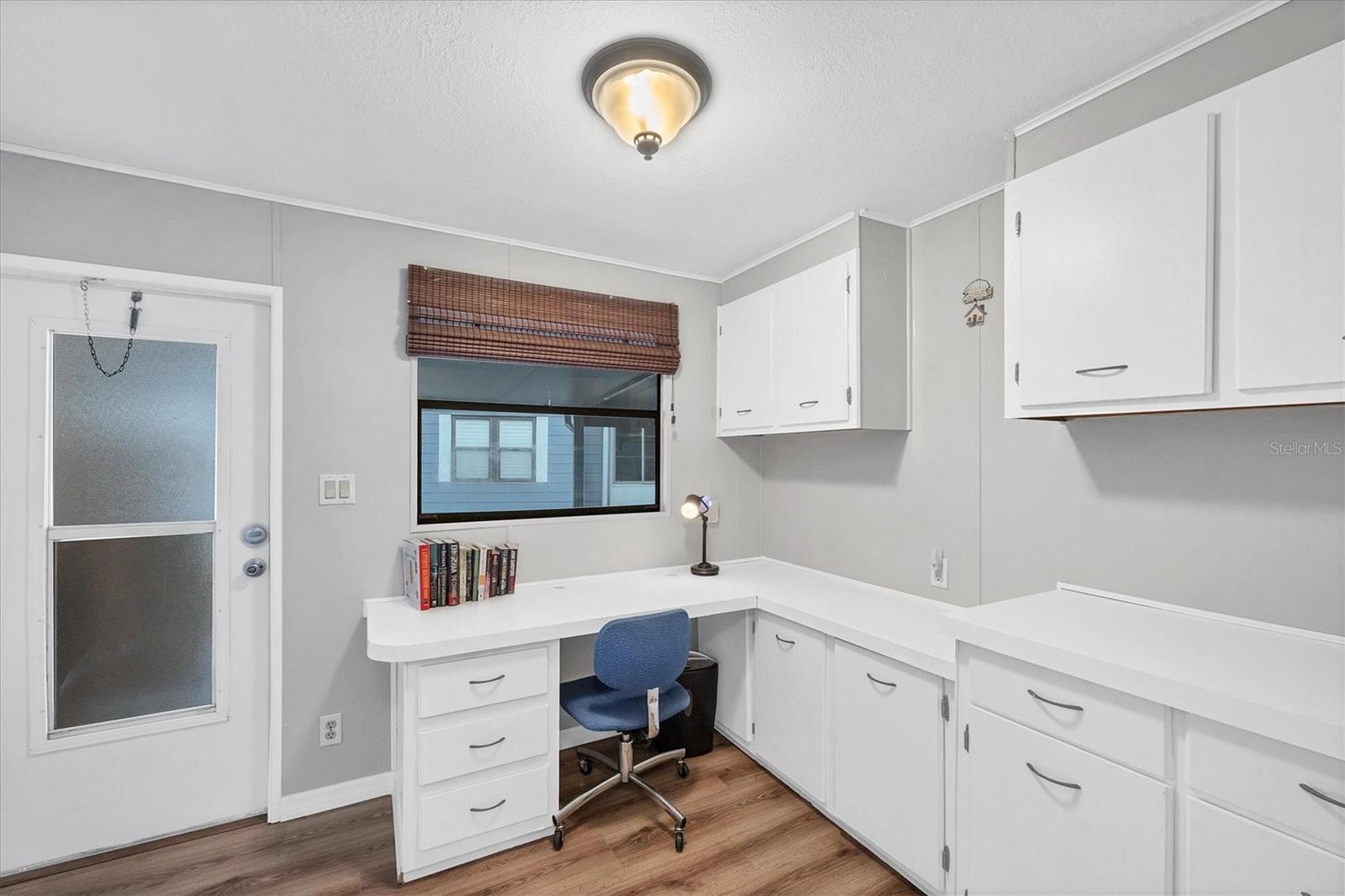 Image 31 of 54 For 753 Butterfield Circle