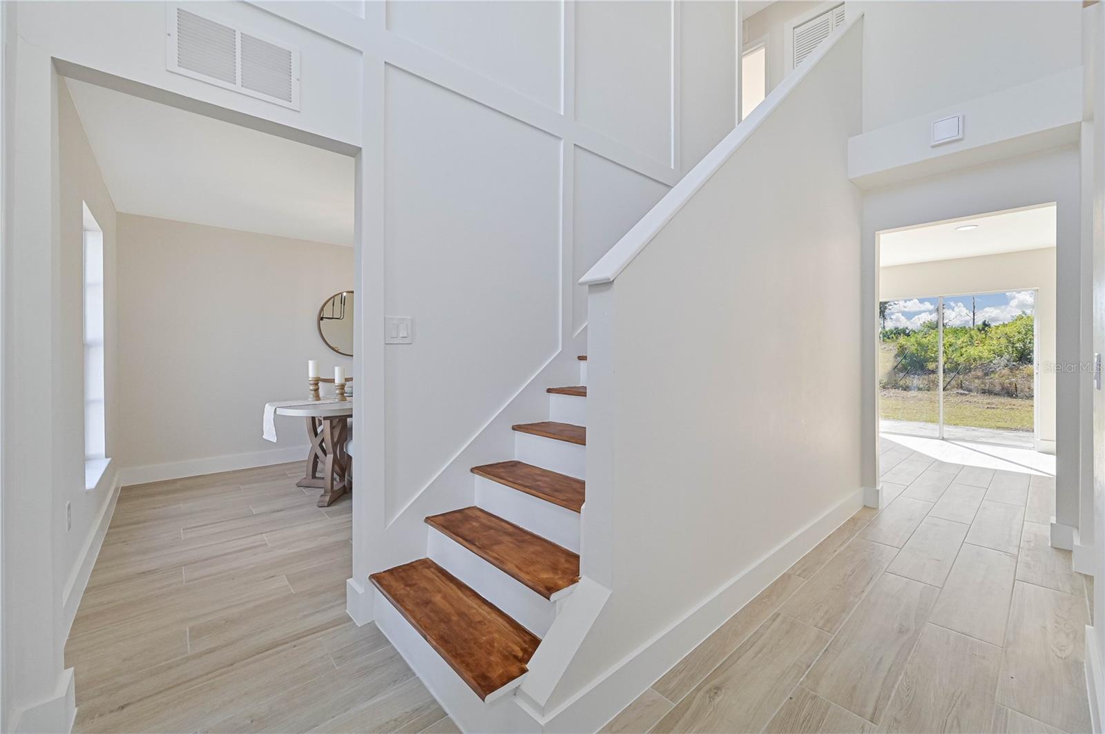 Image 2 of 46 For 14187 Barnwood Lane