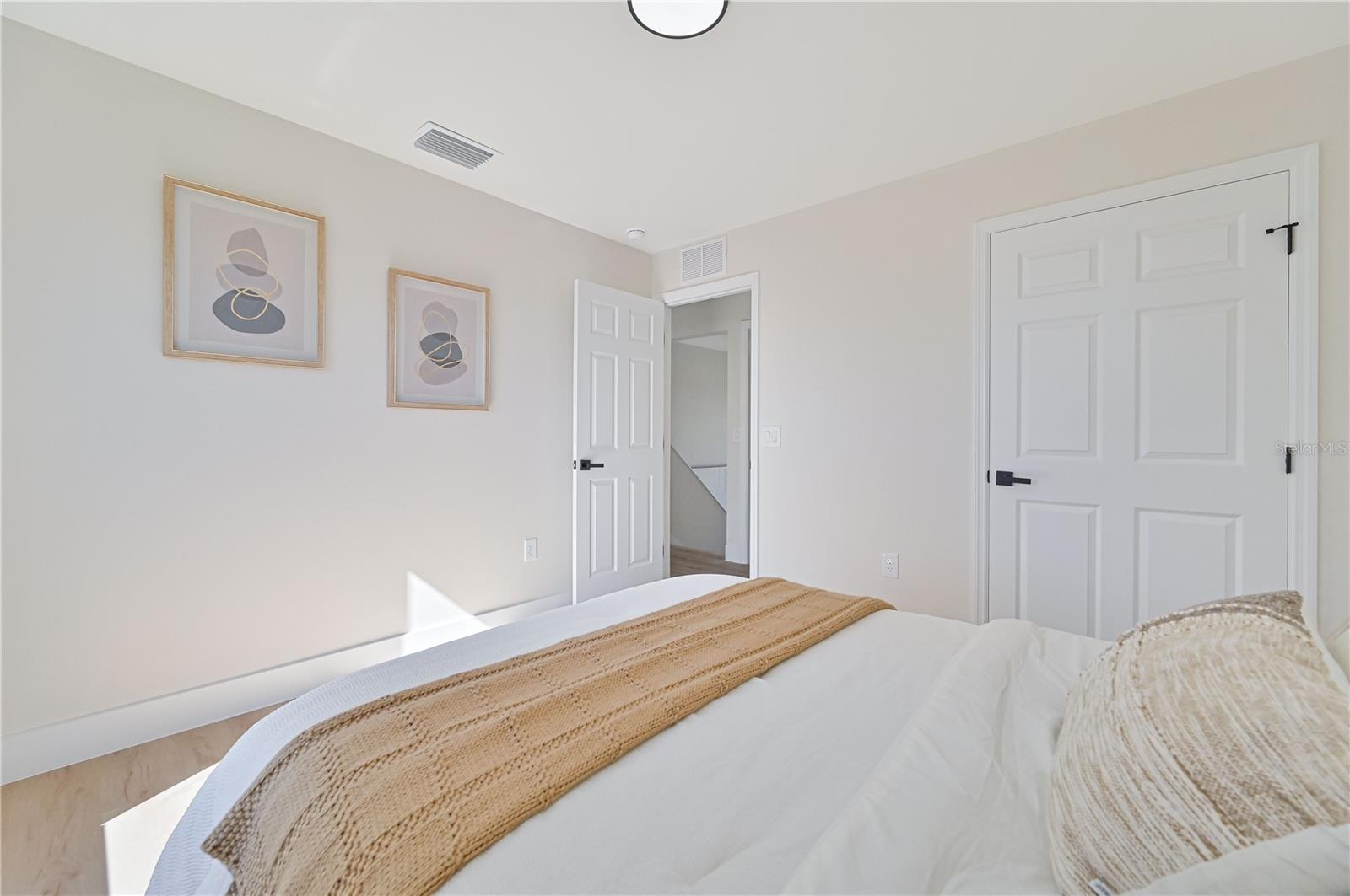 Image 30 of 46 For 14187 Barnwood Lane