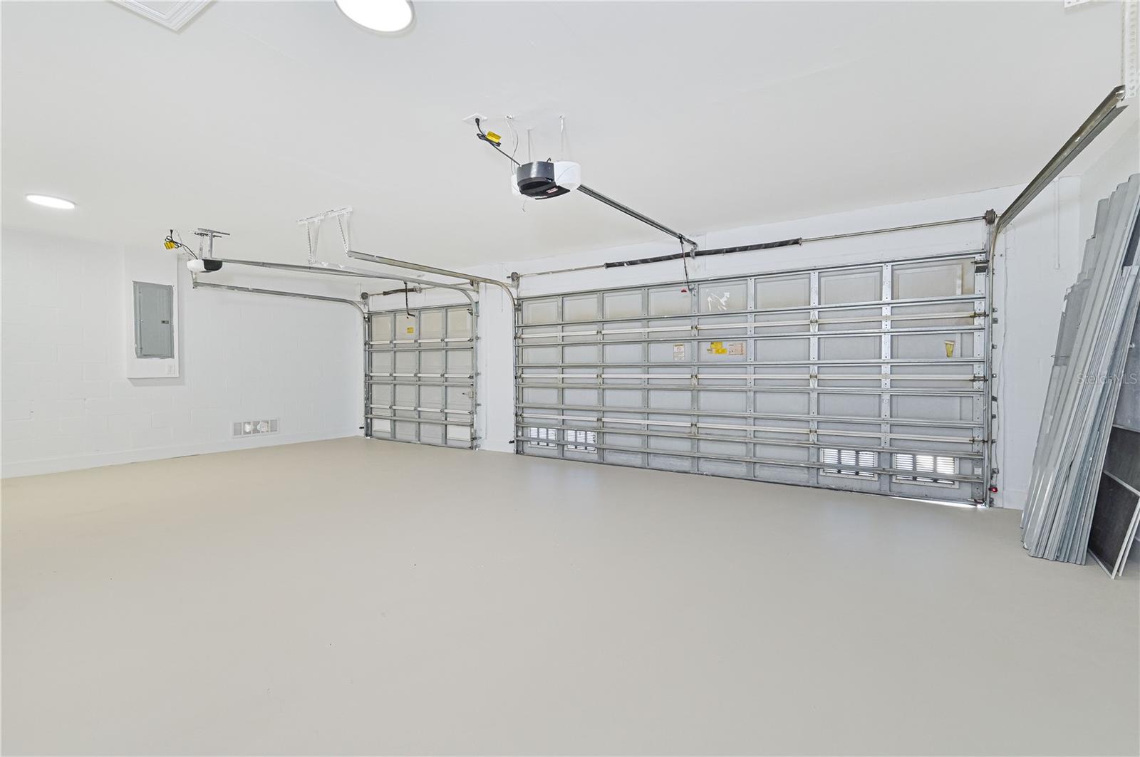 Image 34 of 46 For 14187 Barnwood Lane