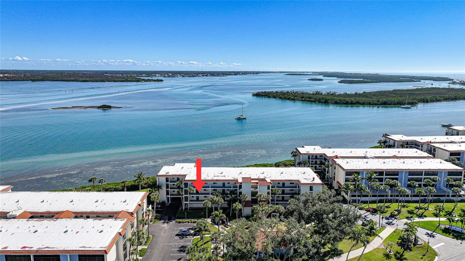 Image 40 of 46 For 1591 Beach Road 202