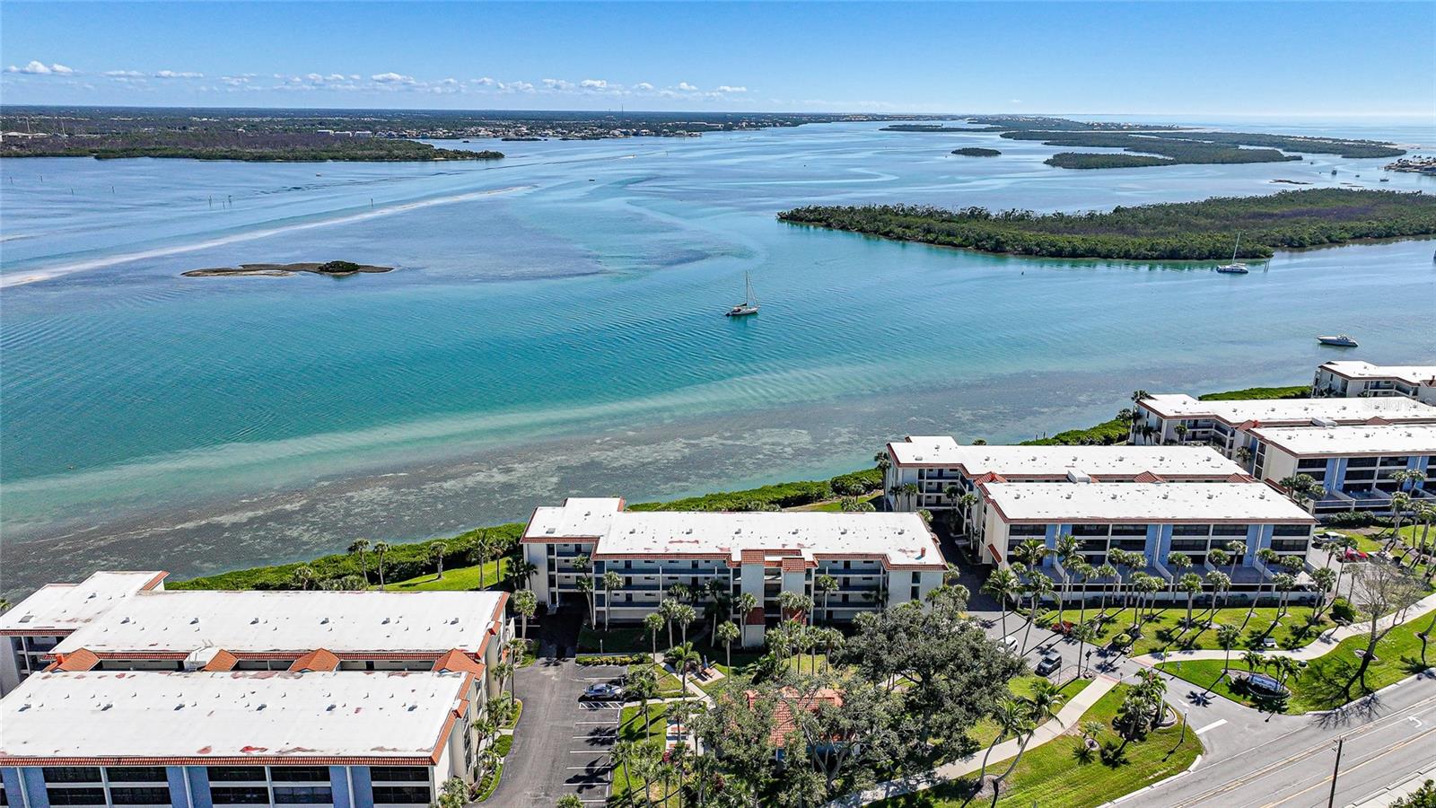 Image 45 of 46 For 1591 Beach Road 202