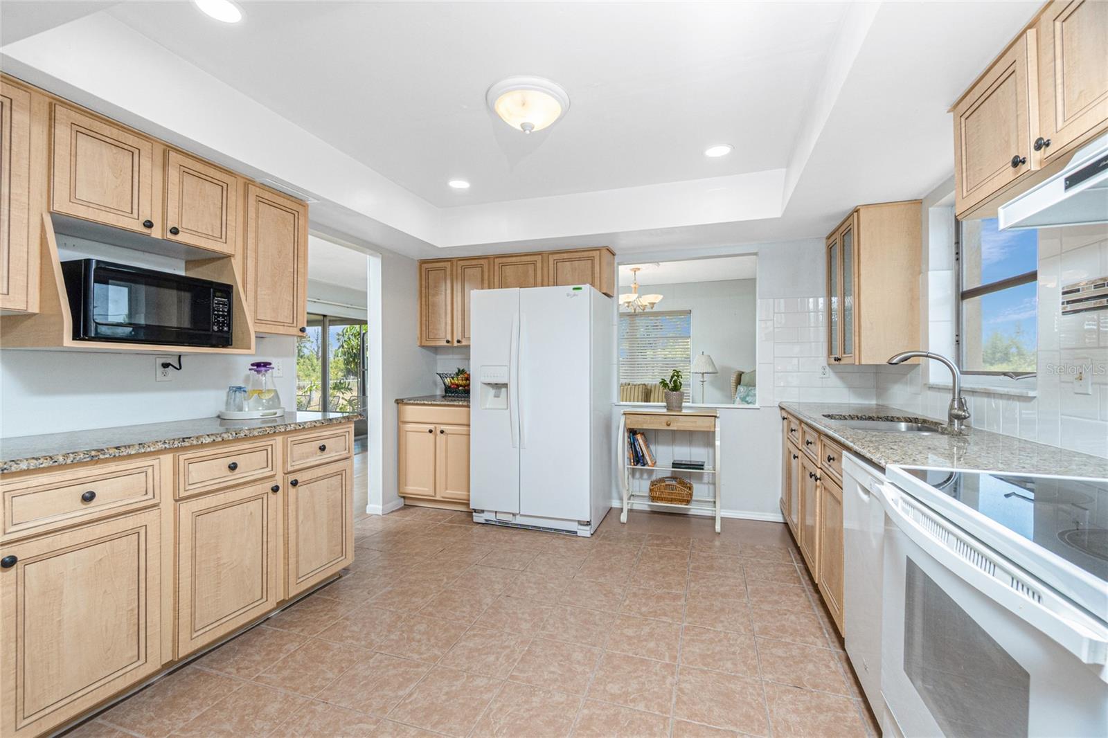 Image 14 of 59 For 113 Annapolis Lane