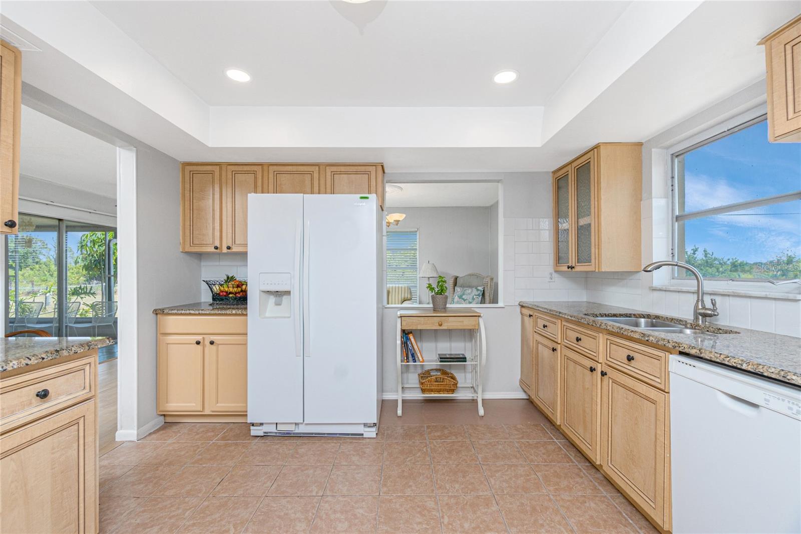 Image 16 of 59 For 113 Annapolis Lane