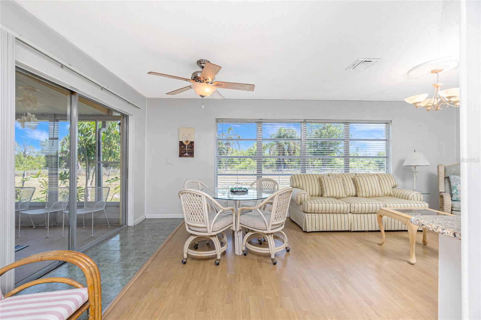 Image 27 of 59 For 113 Annapolis Lane