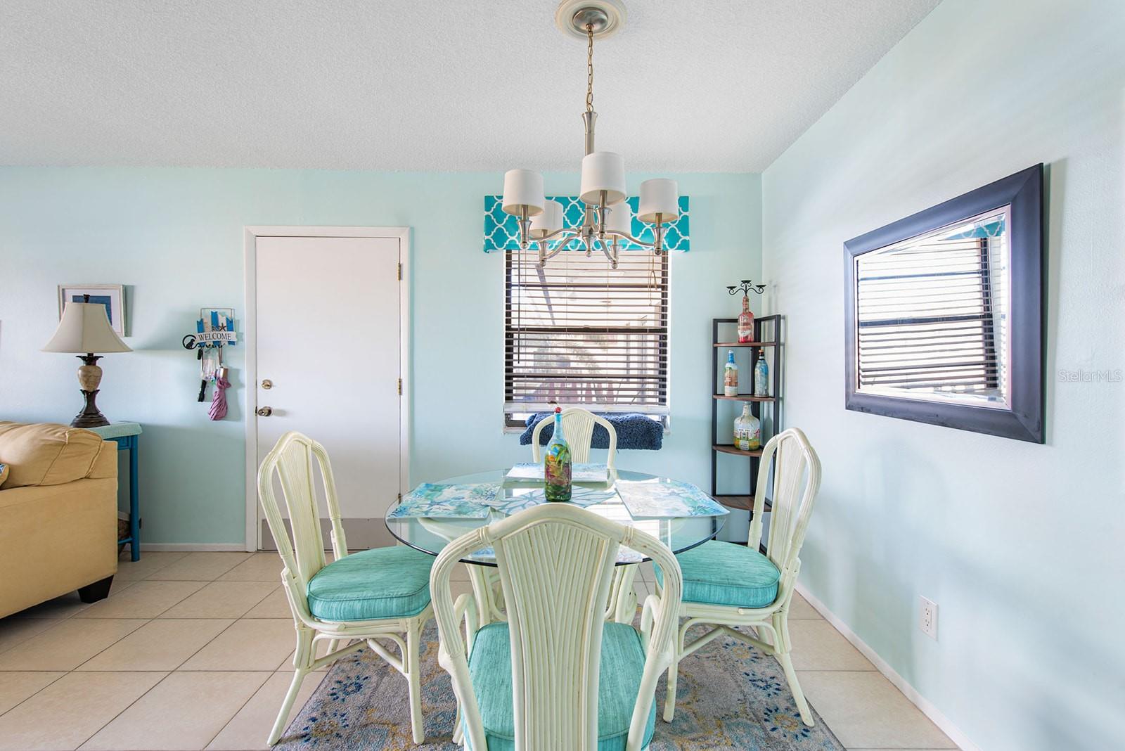 Image 14 of 50 For 84 Boundary Boulevard 165