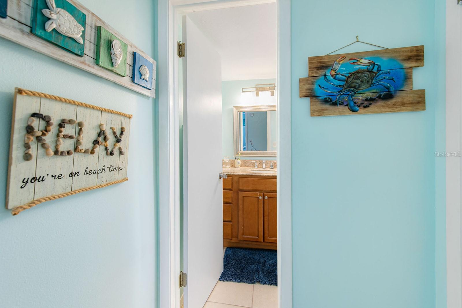 Image 21 of 50 For 84 Boundary Boulevard 165