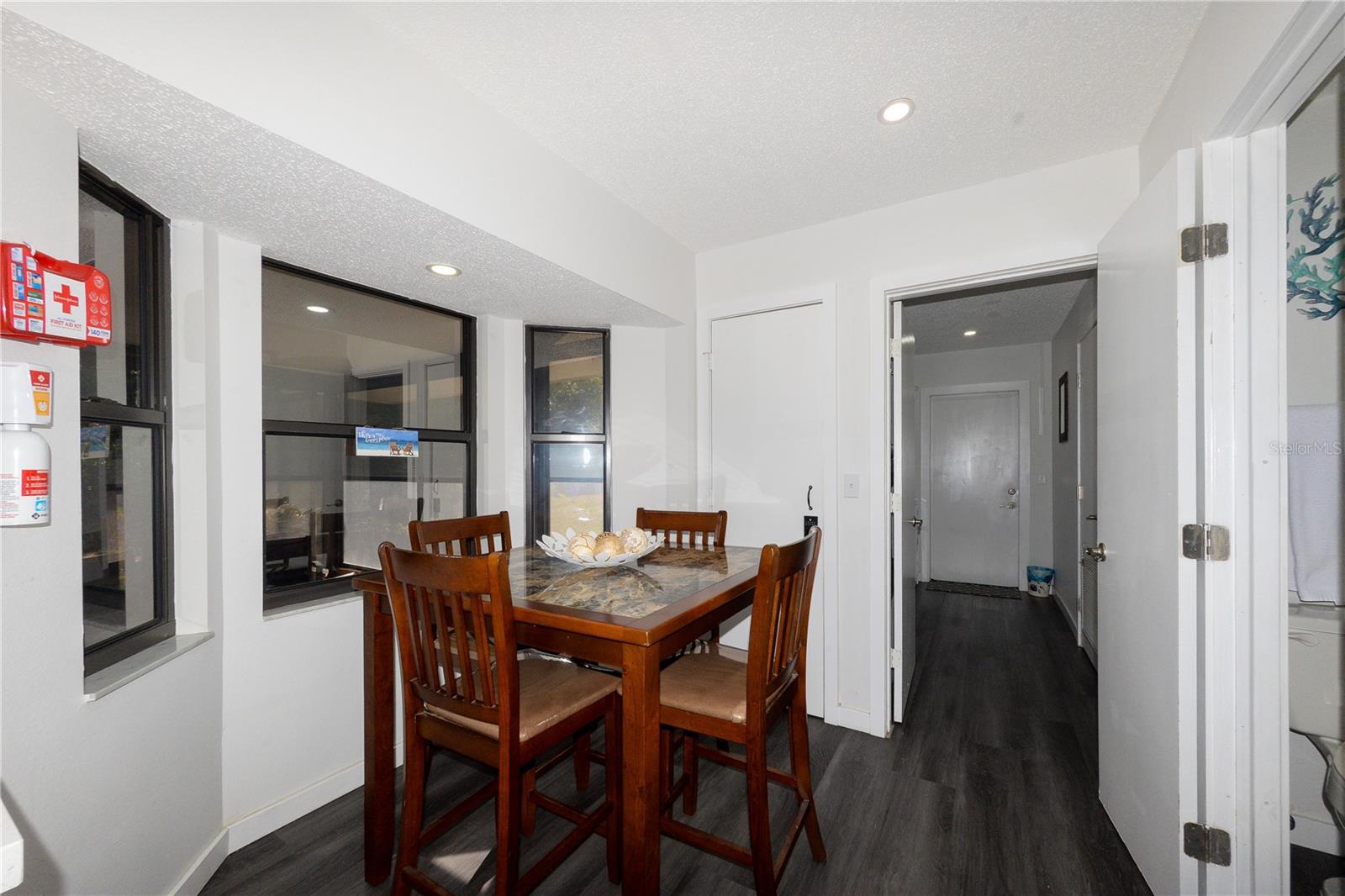 Image 12 of 33 For 7346 Bargello Street