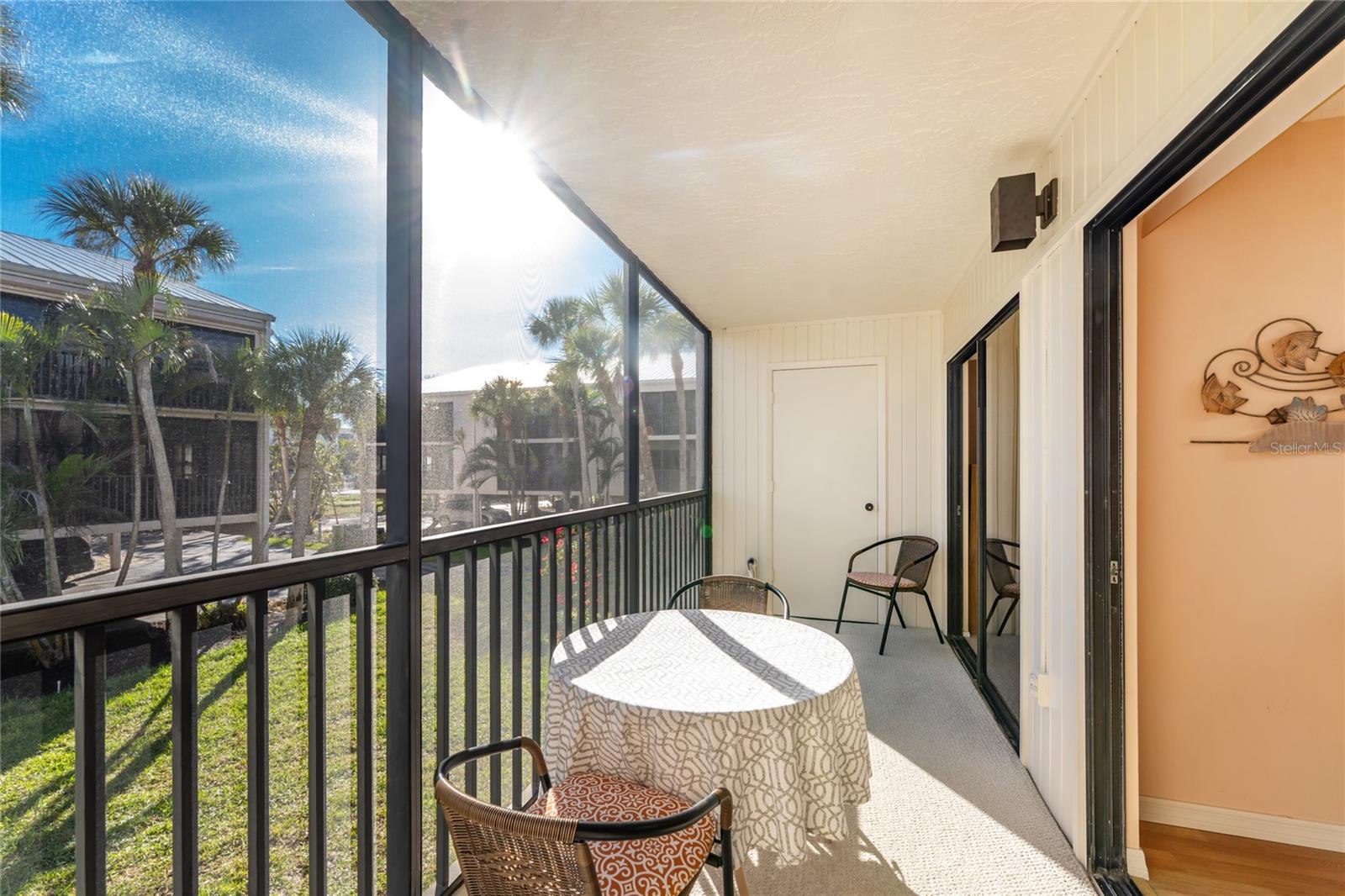 Image 14 of 58 For 2700 Beach Road E107