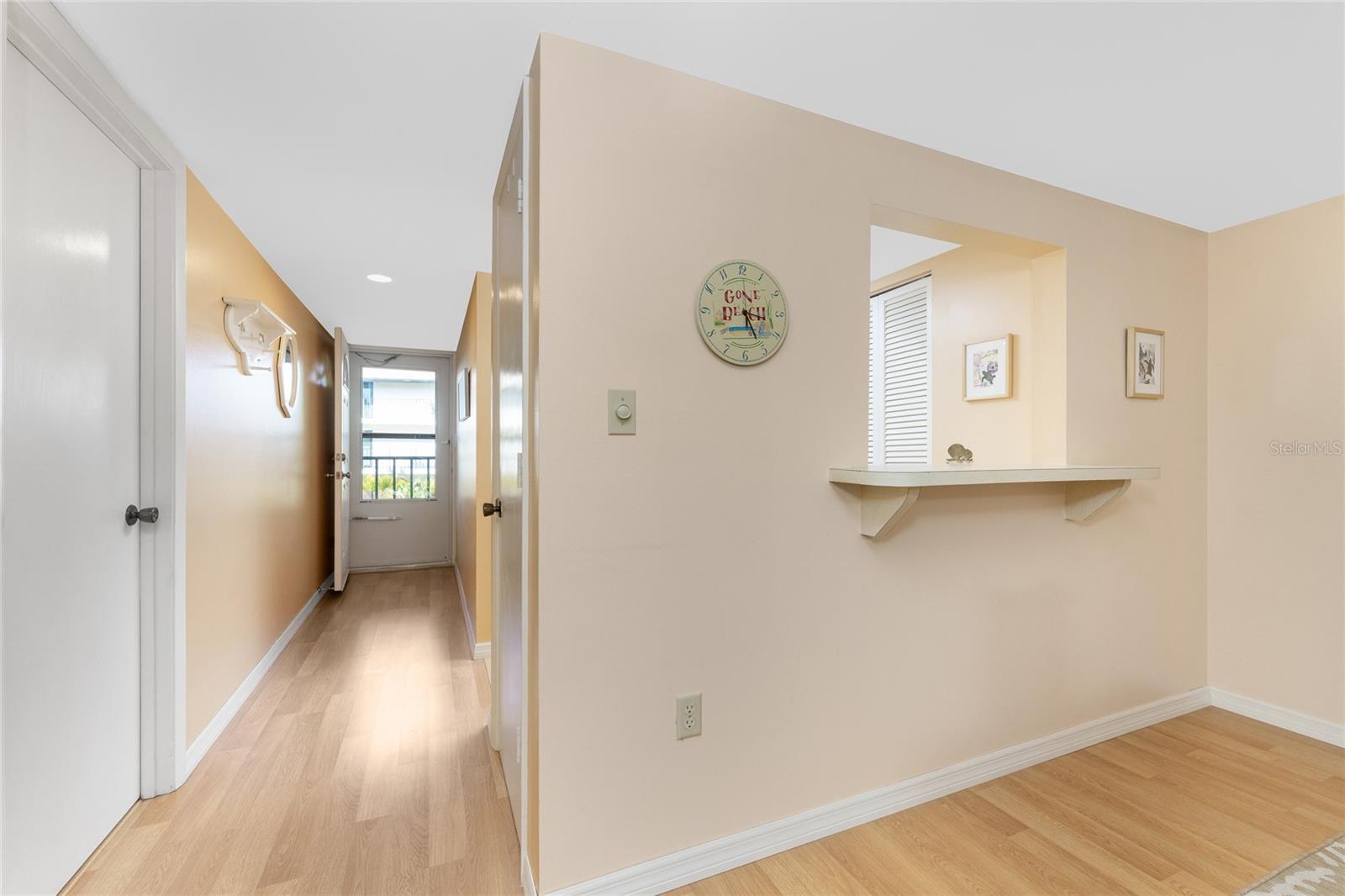 Image 4 of 58 For 2700 Beach Road E107