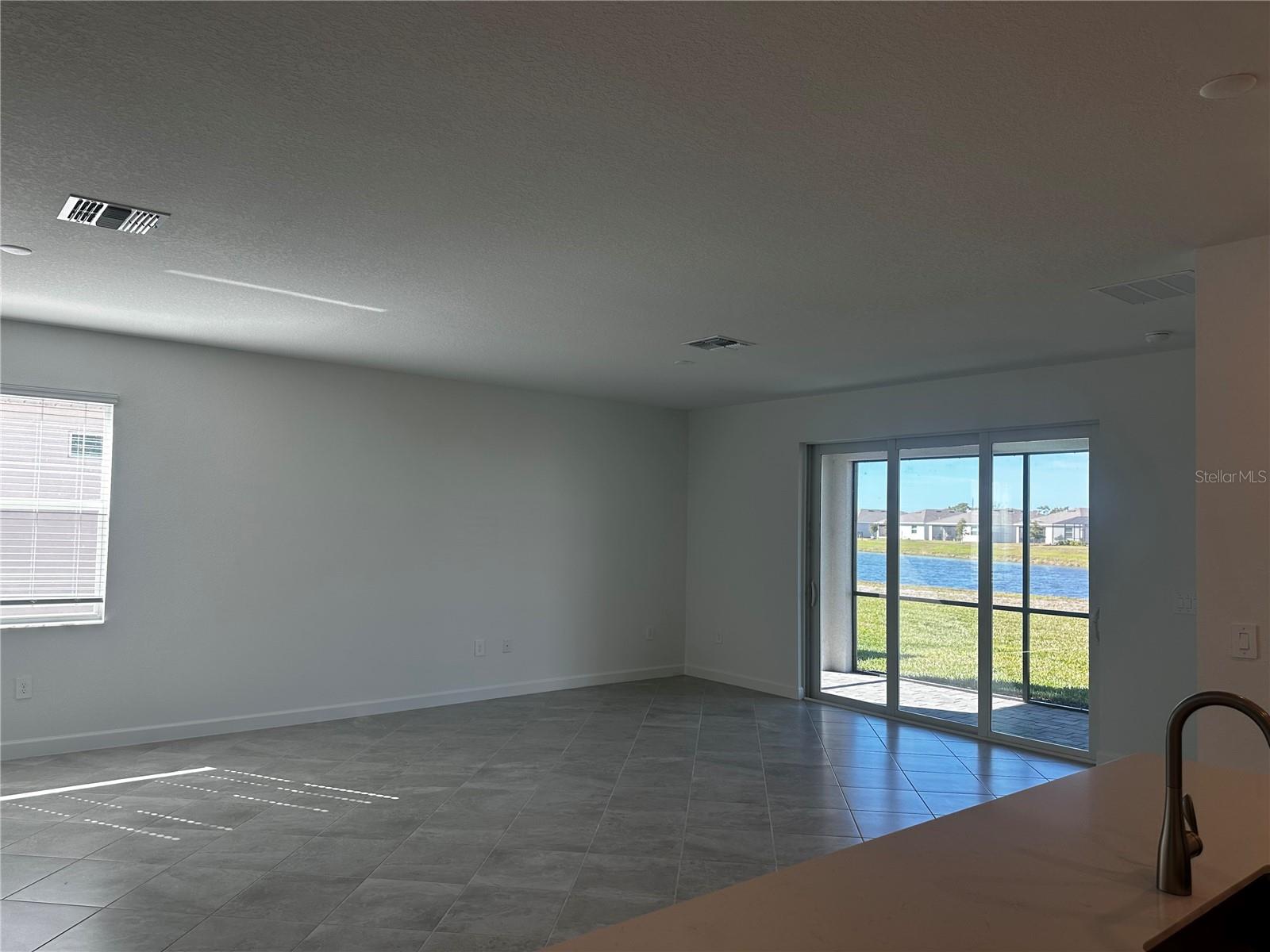 Image 5 of 12 For 8092 Saint Kitts Circle