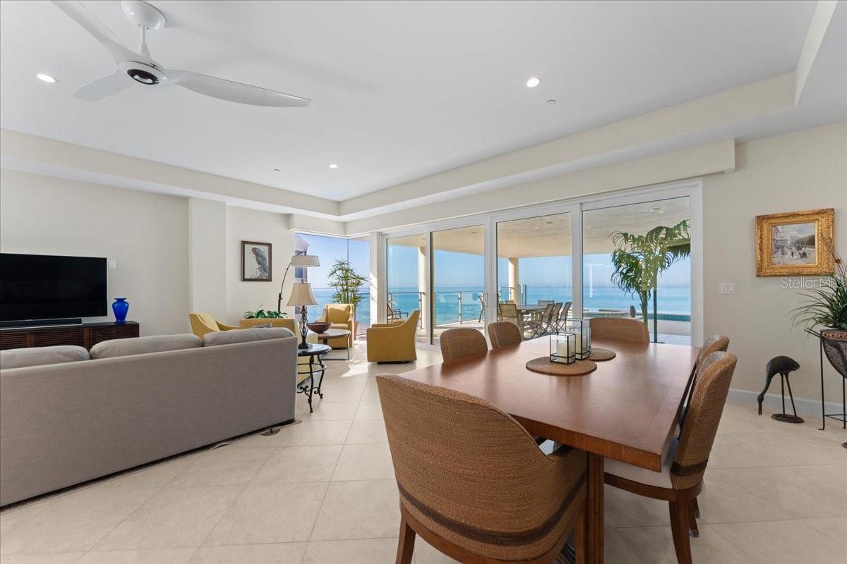 Image 27 of 65 For 2708 Beach Road 2