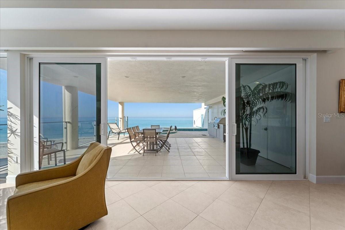 Image 29 of 65 For 2708 Beach Road 2