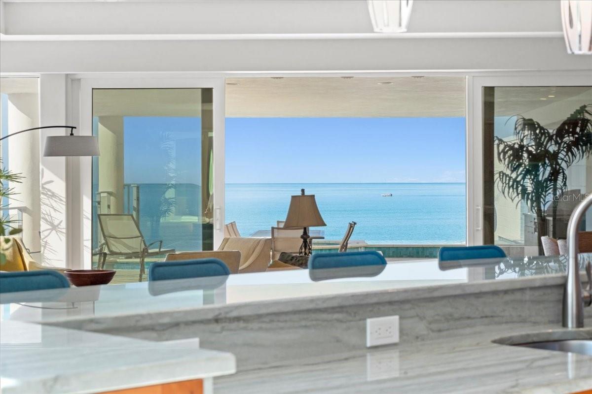 Image 30 of 65 For 2708 Beach Road 2