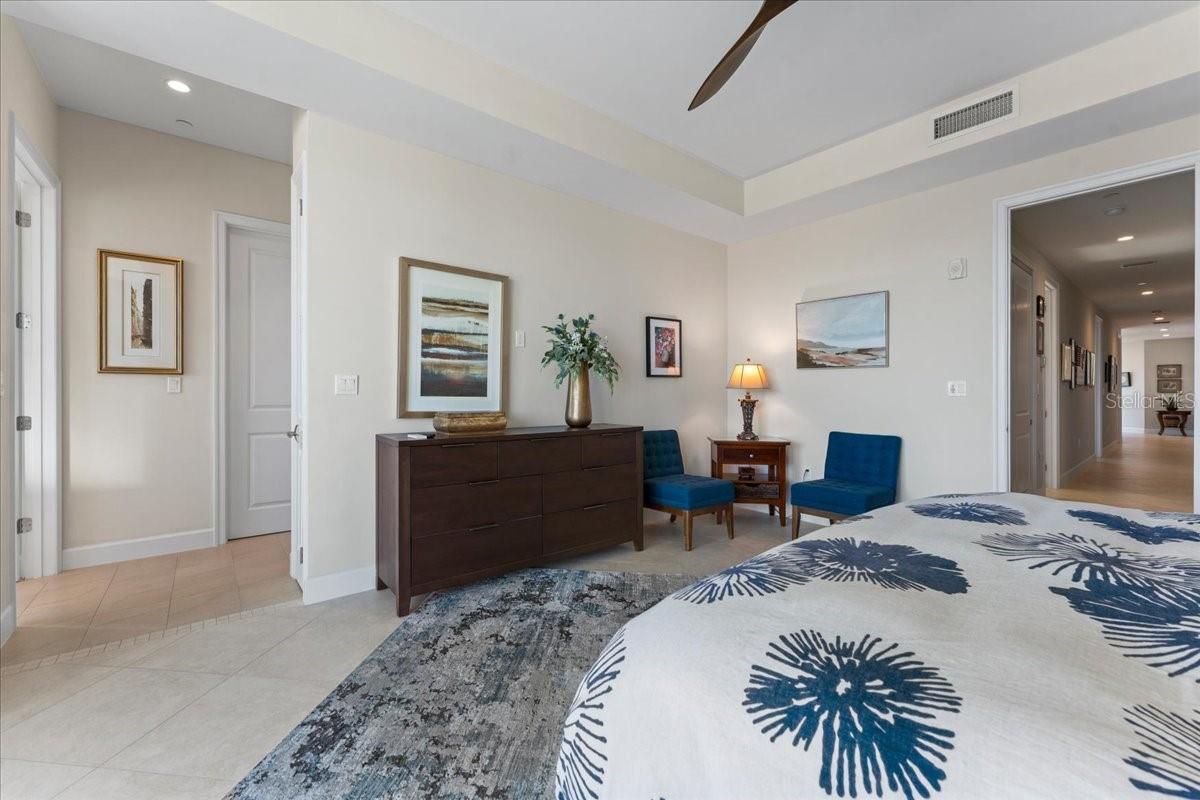 Image 34 of 65 For 2708 Beach Road 2