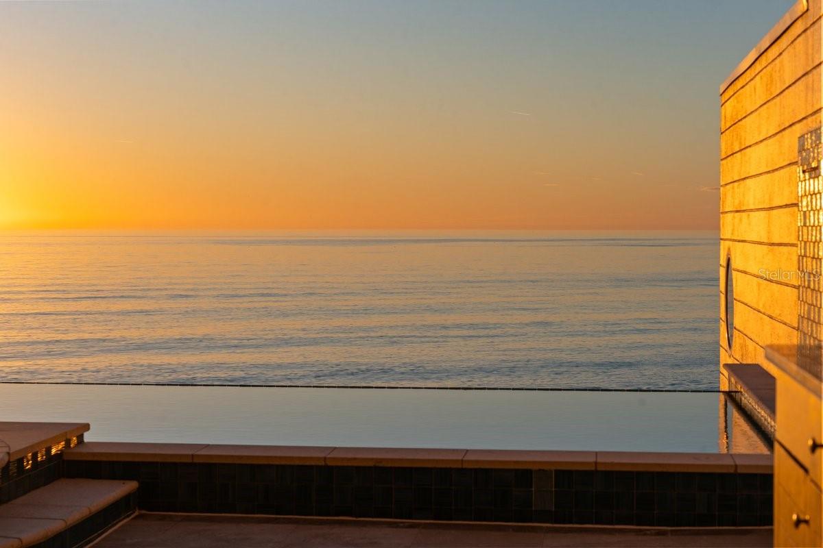 Image 62 of 65 For 2708 Beach Road 2