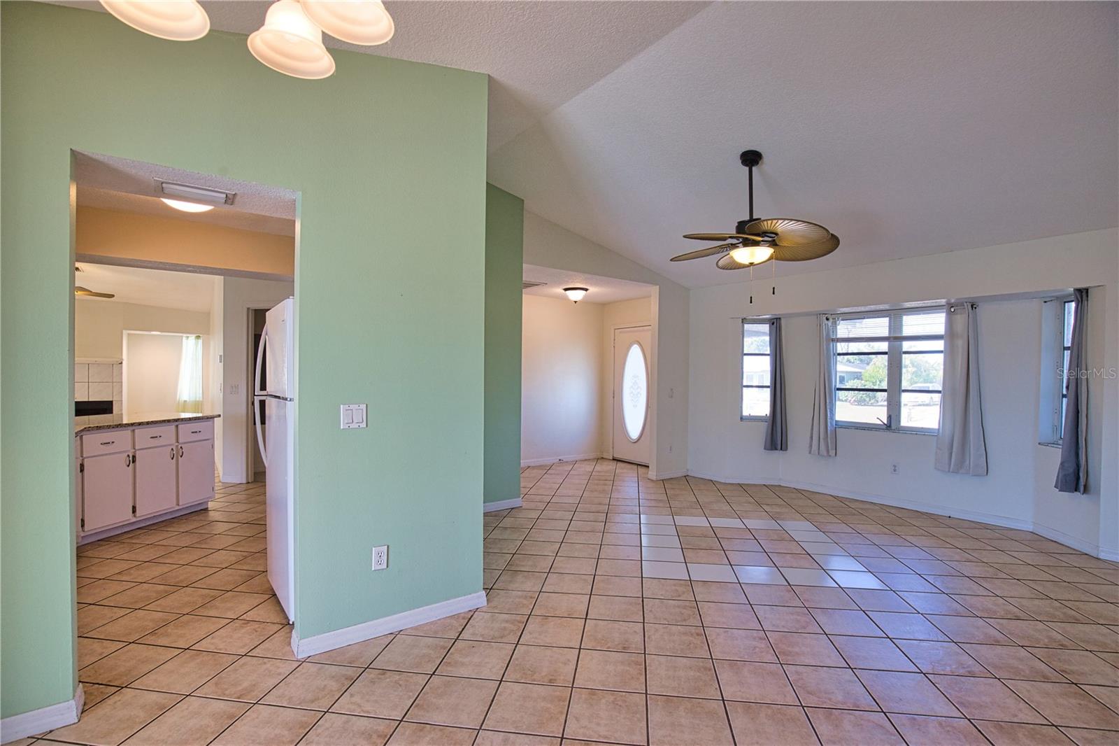 Image 10 of 47 For 7202 Mamouth