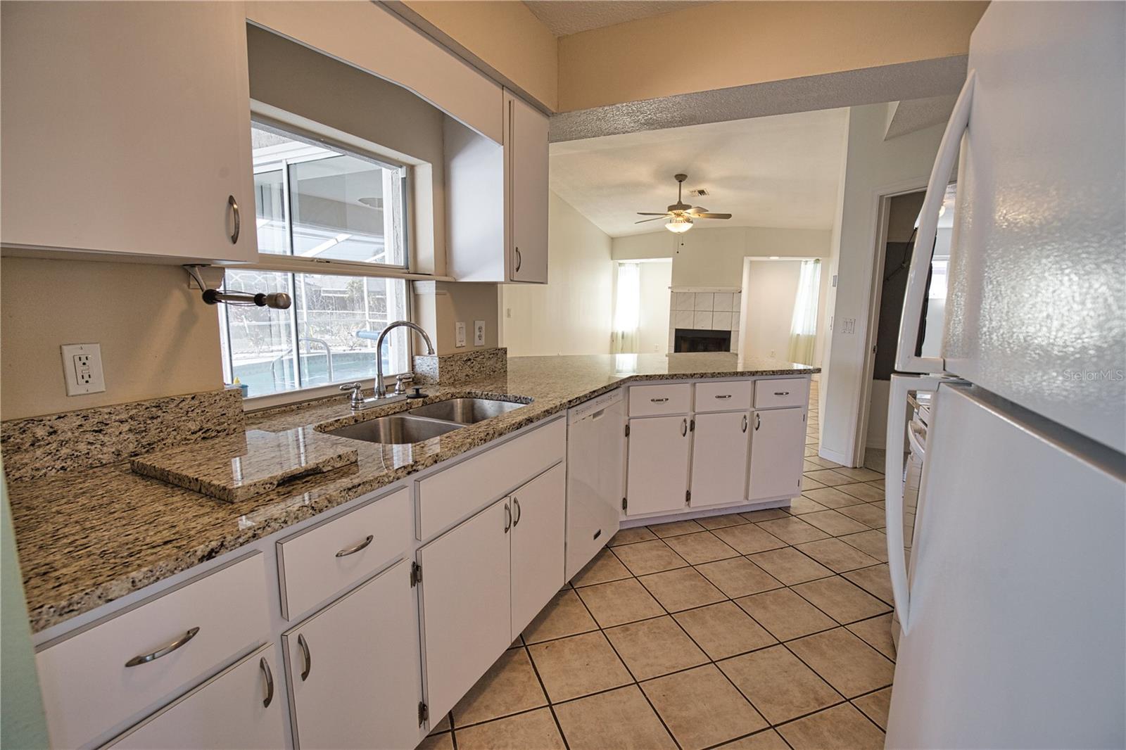 Image 11 of 47 For 7202 Mamouth