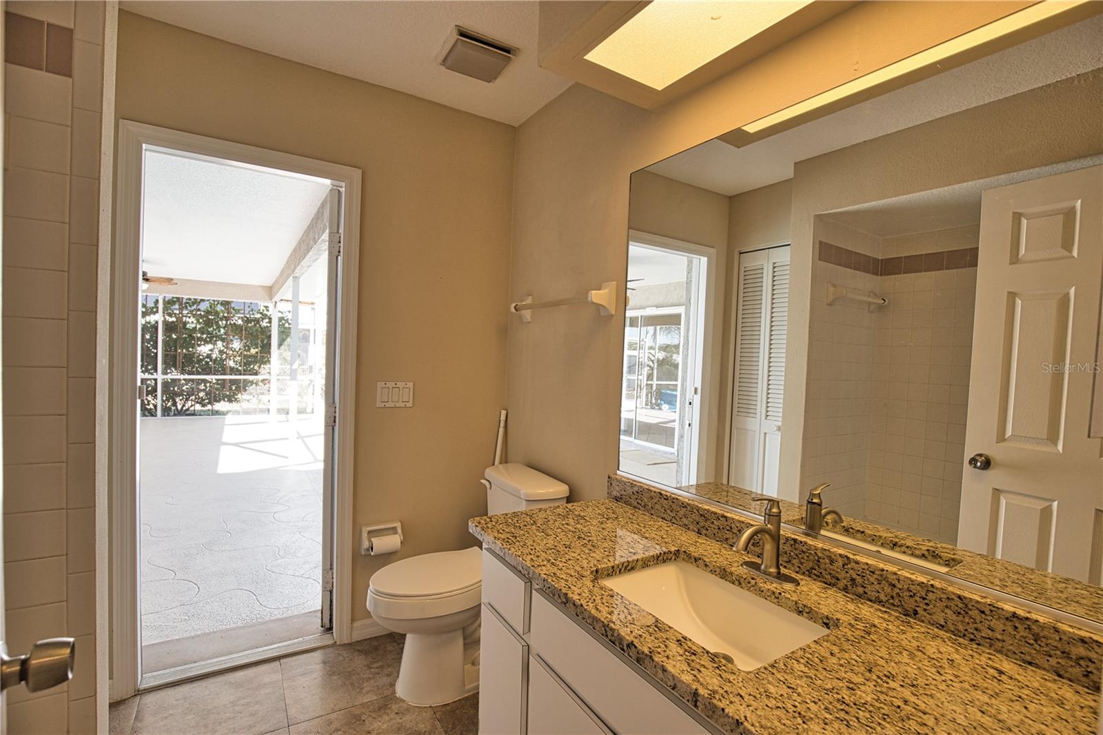 Image 25 of 47 For 7202 Mamouth