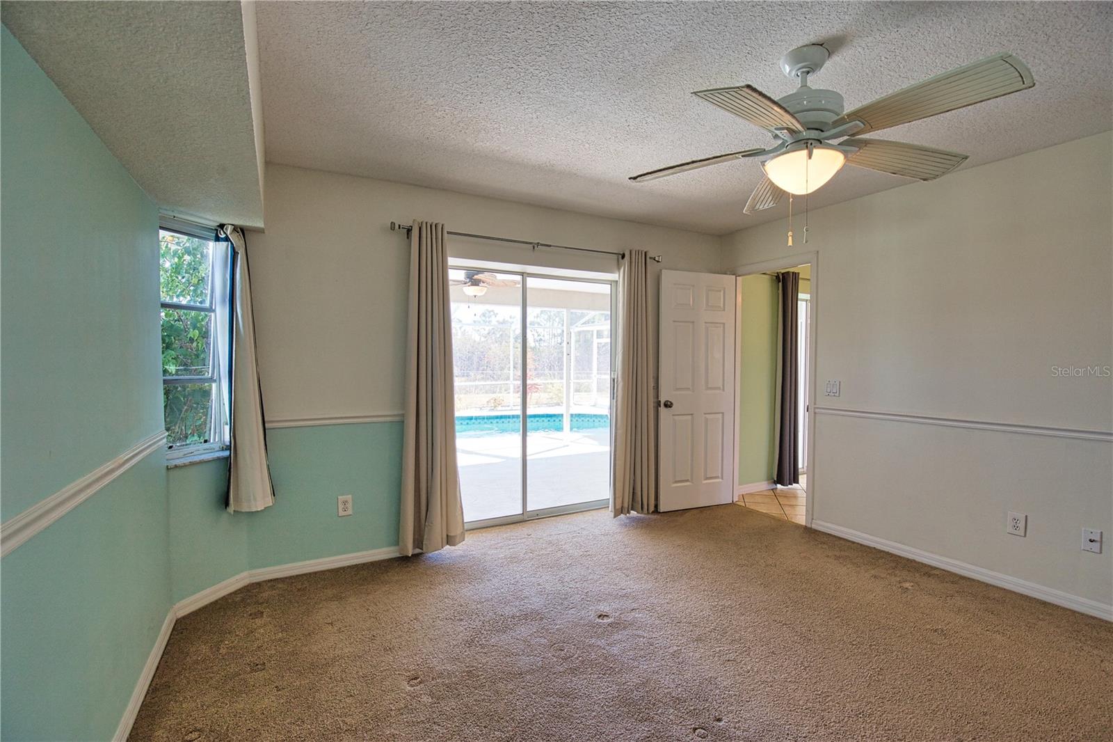 Image 33 of 47 For 7202 Mamouth