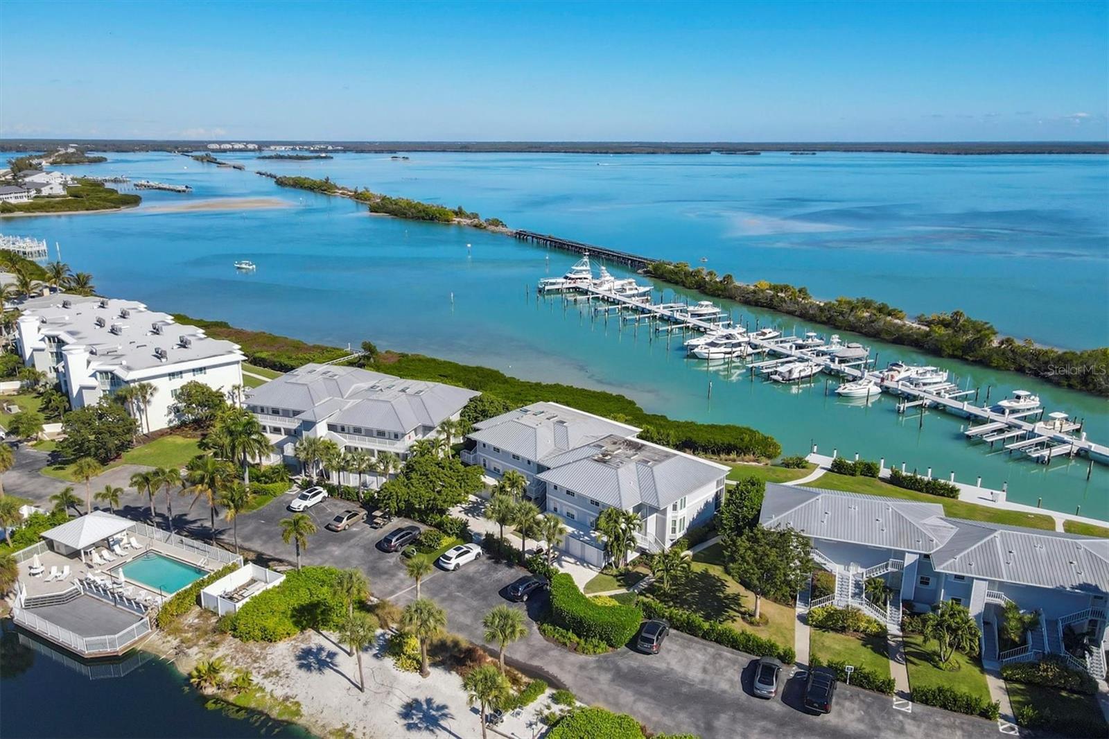 Image 32 of 49 For 5854 Gasparilla Road Mv20